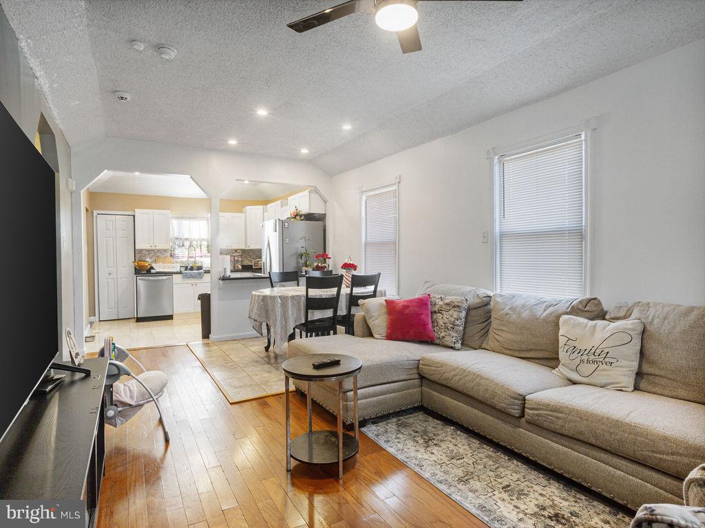 SEAT PLEASANT HEIGHTS - Residential