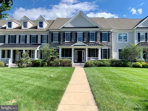 Photo of 3704 Liseter Gardens Gdns, NEWTOWN SQUARE, PA 19073 (MLS # PADE2116062)