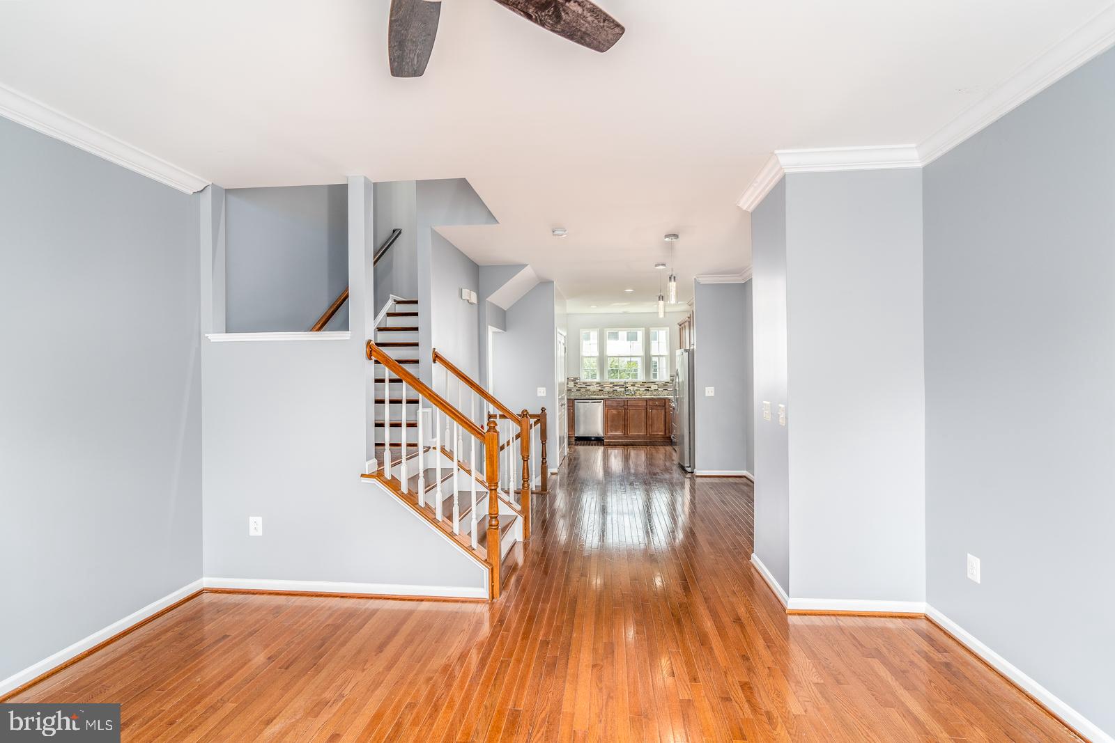 HERITAGE CROSSING CONDOMINIUM - Residential Lease