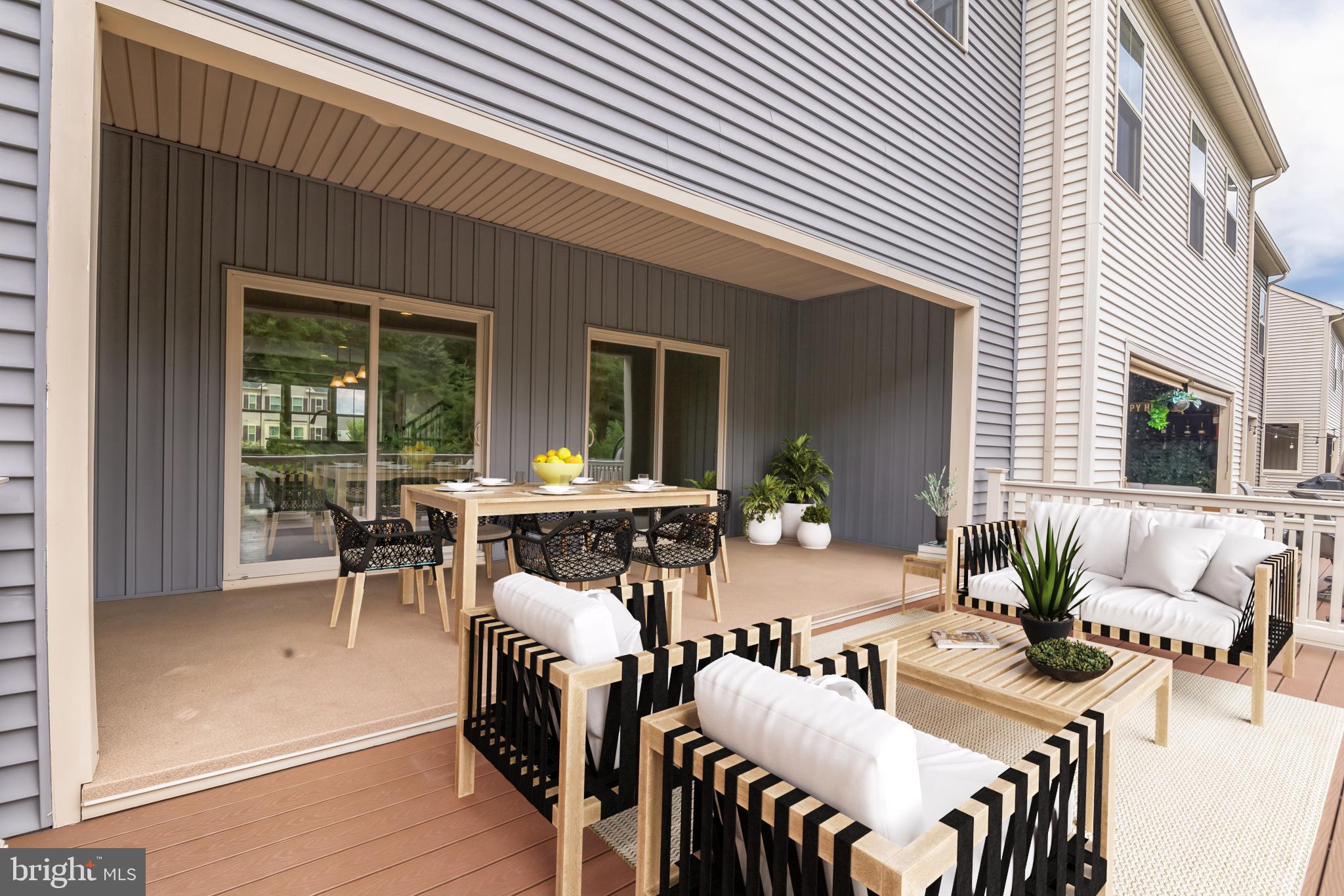 BRADLEY SQUARE - Residential