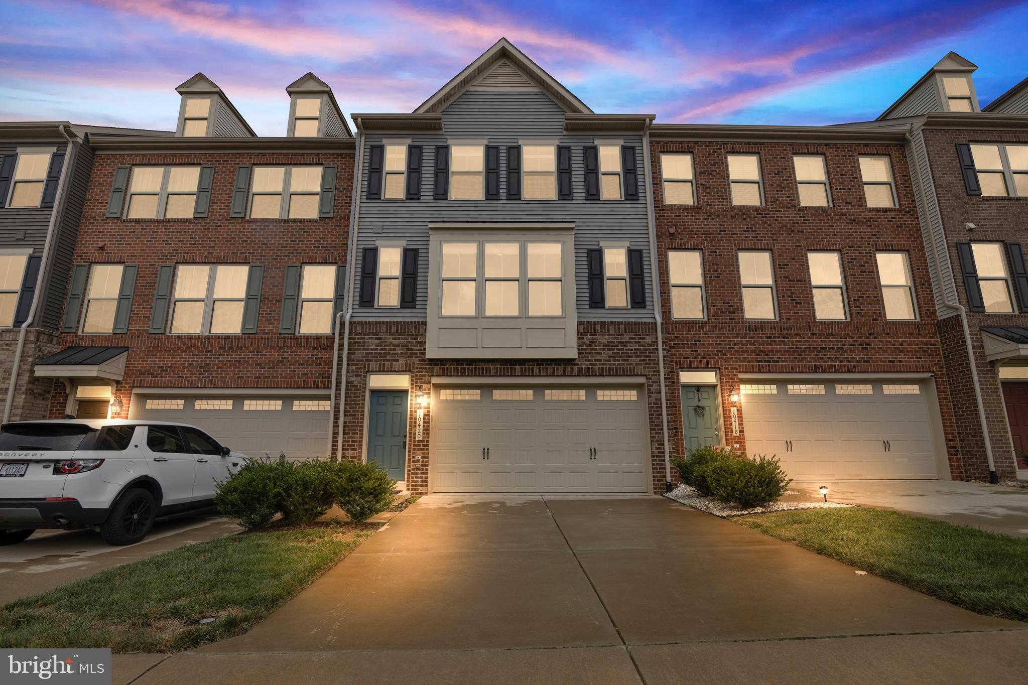 BRADLEY SQUARE - Residential