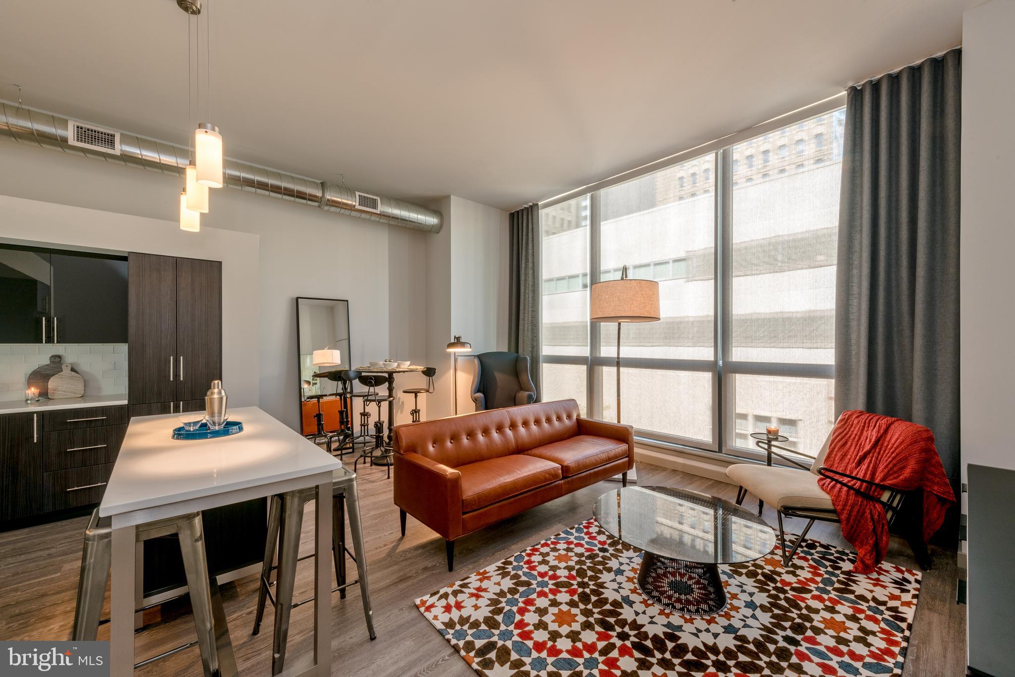CENTER CITY - Residential Lease