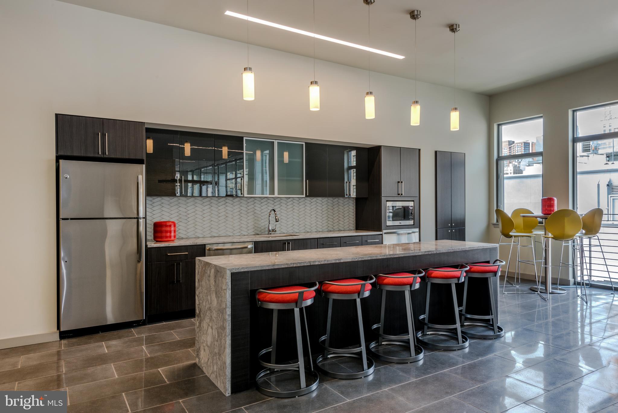 CENTER CITY - Residential Lease