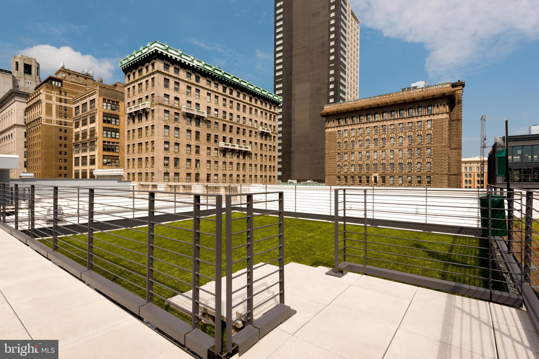 CENTER CITY - Residential Lease