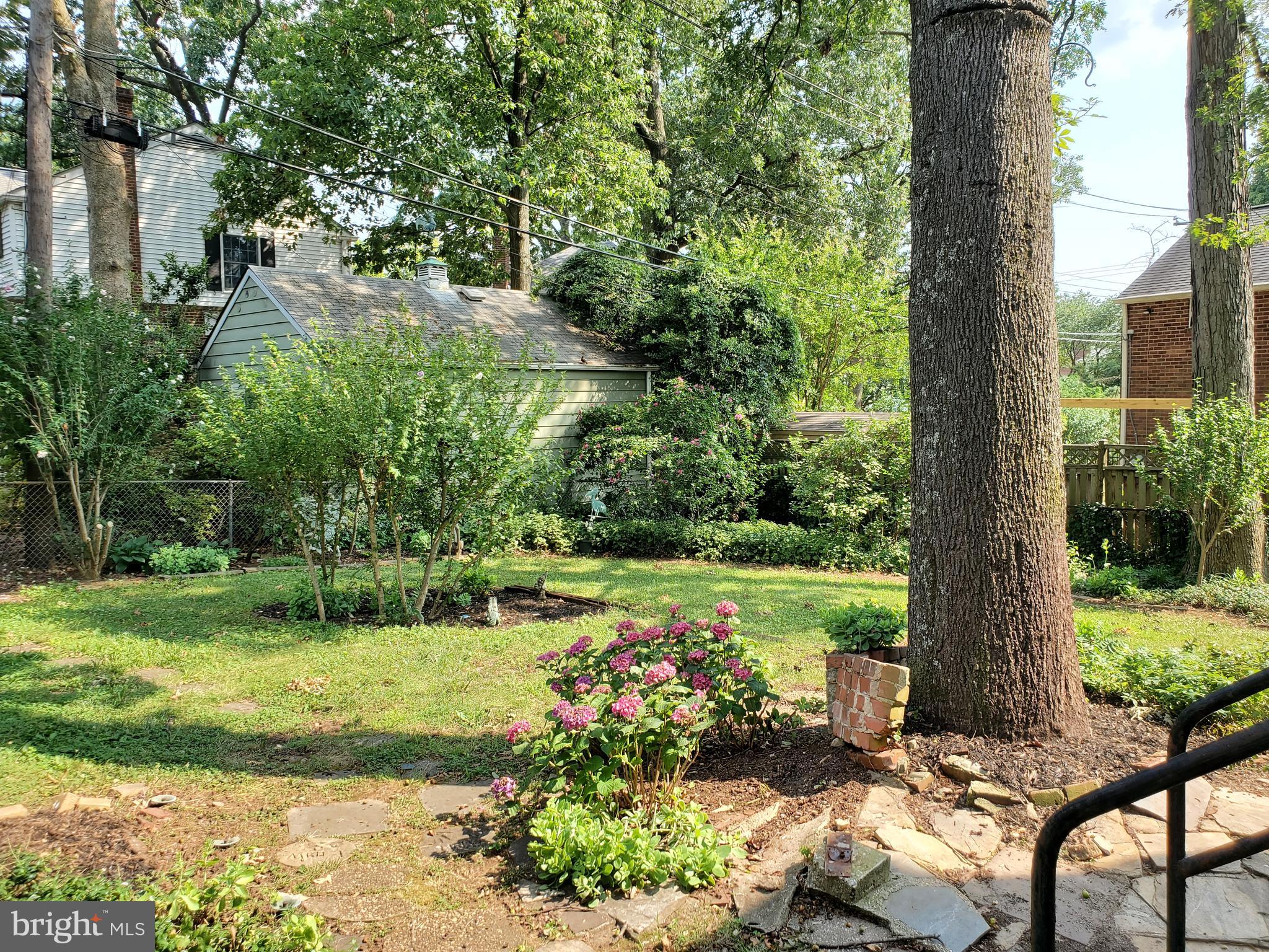 ARLINGTON FOREST - Residential