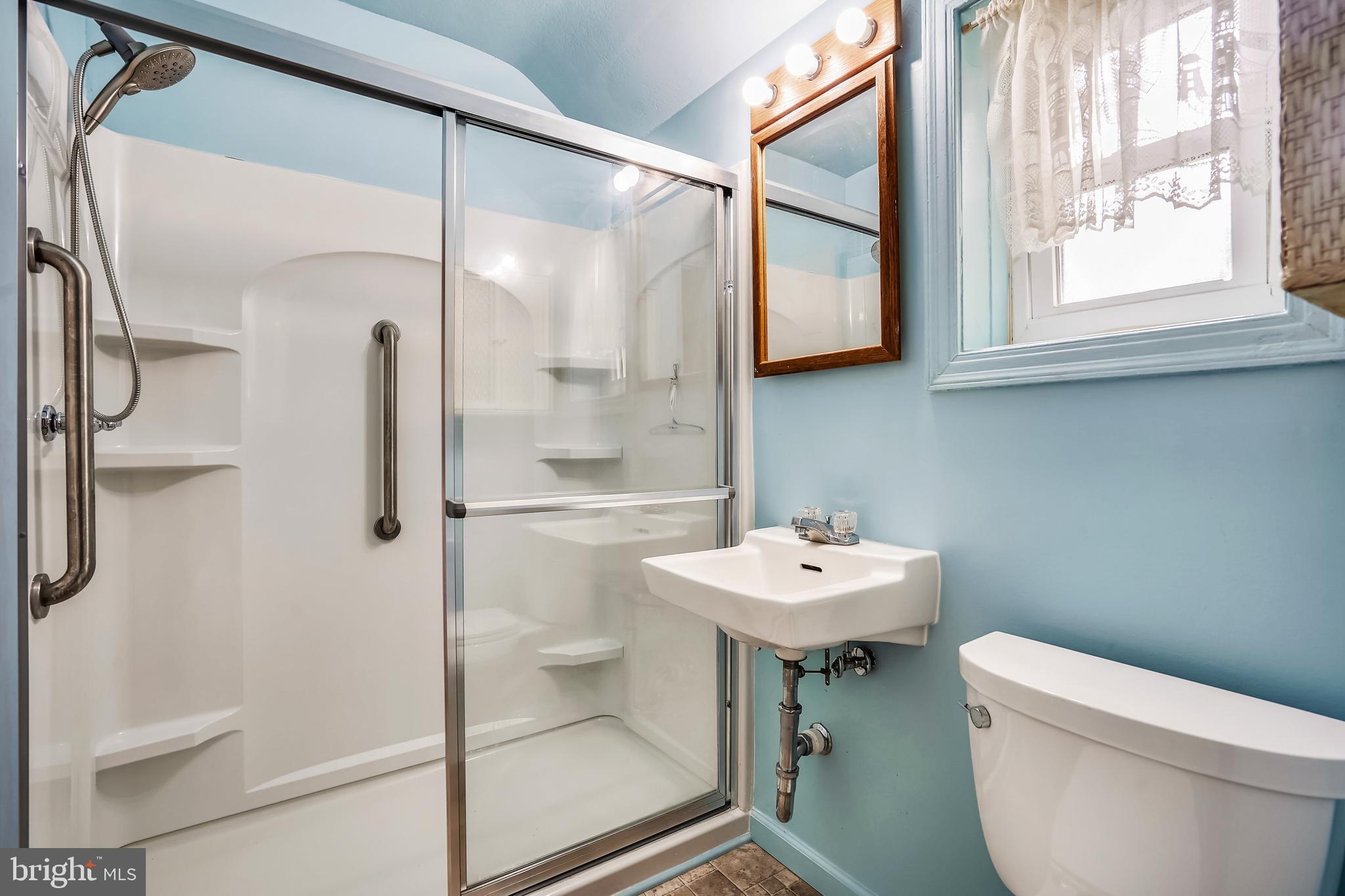 ARLINGTON FOREST - Residential