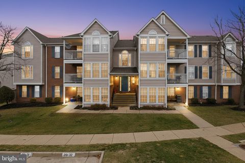 Photo of 3620 Sherbrooke Circle #103, WOODBRIDGE, VA 22192 (MLS # VAPW2110186)
