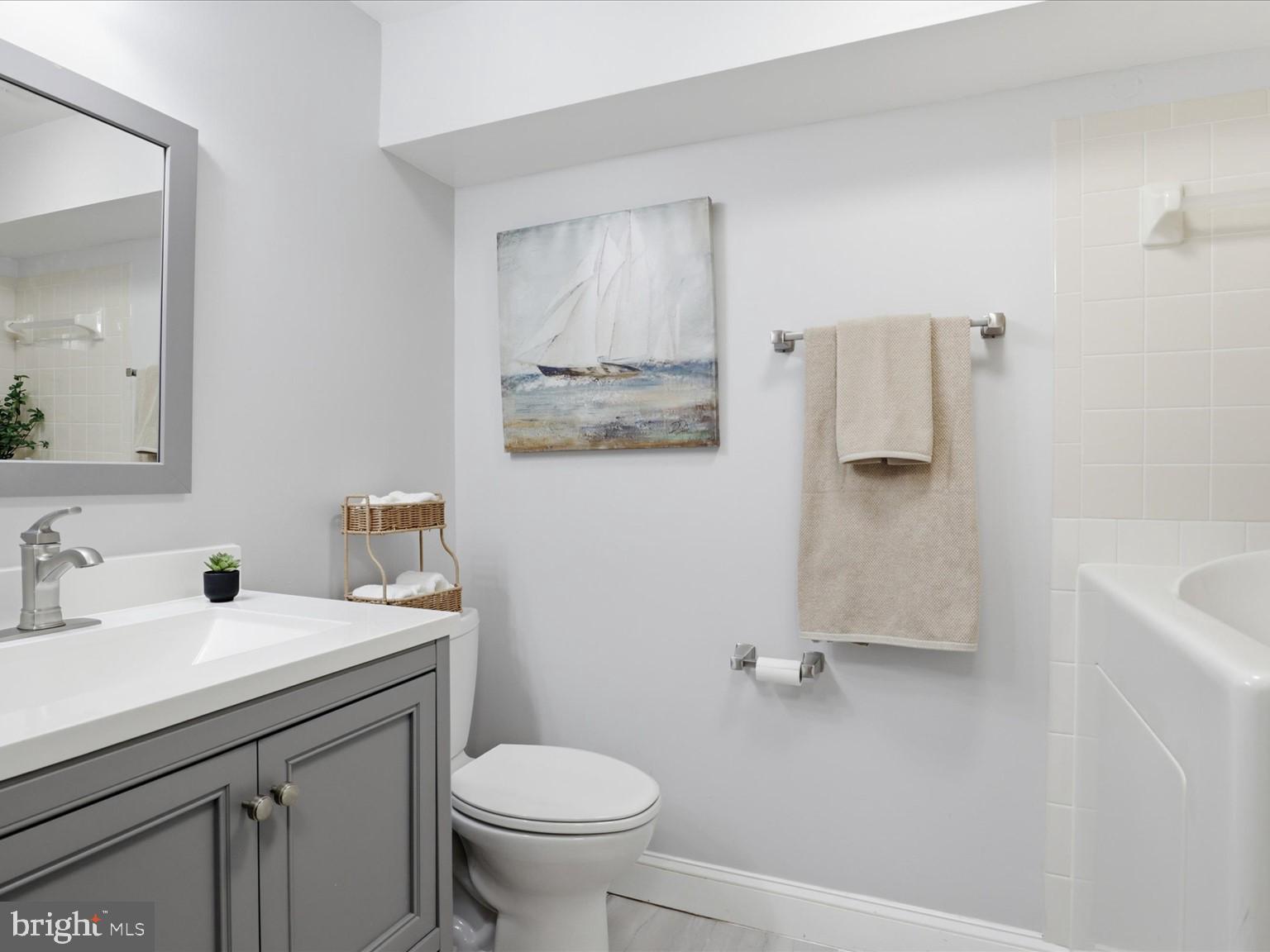 SHERBROOKE CONDO - Residential