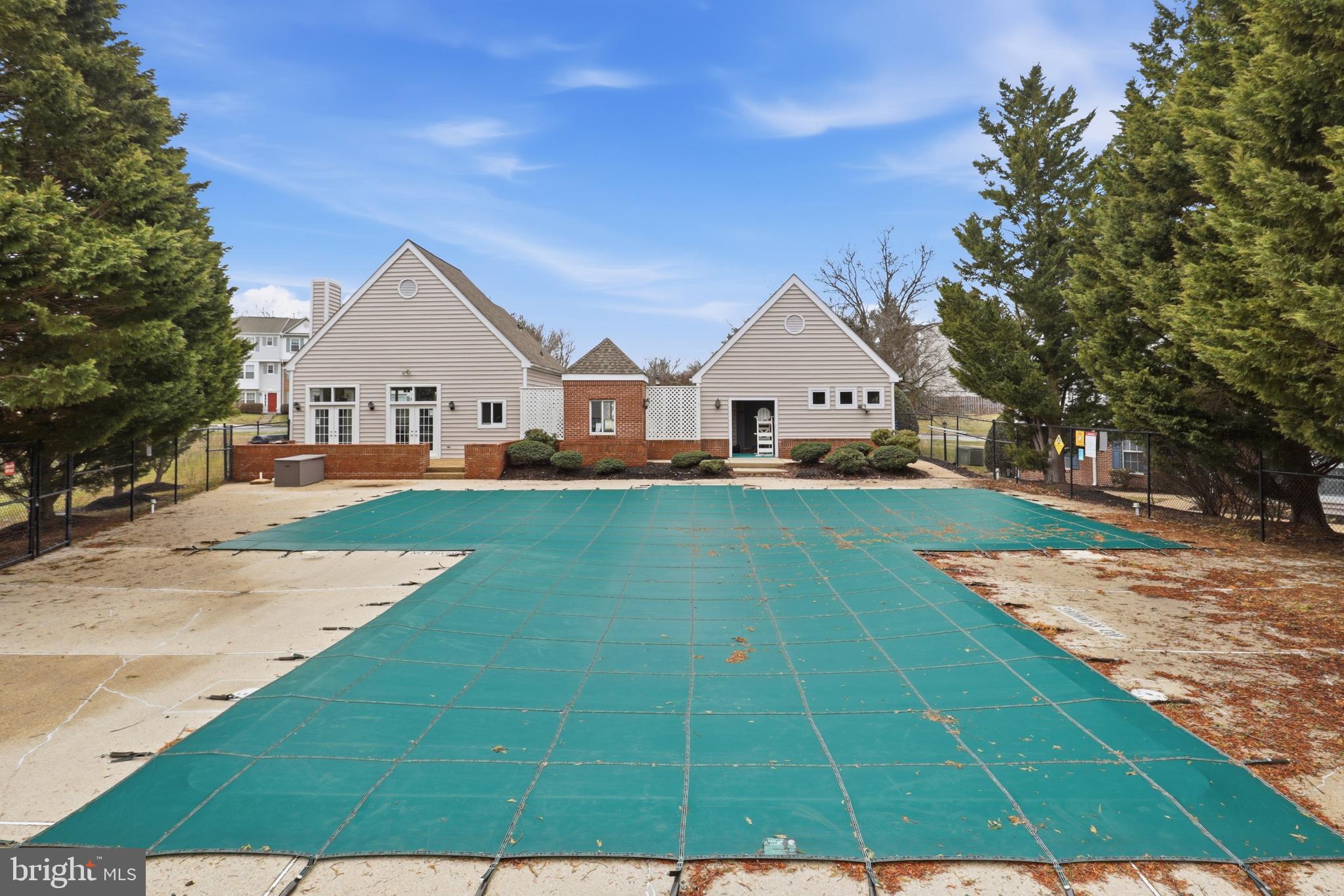 SHERBROOKE CONDO - Residential