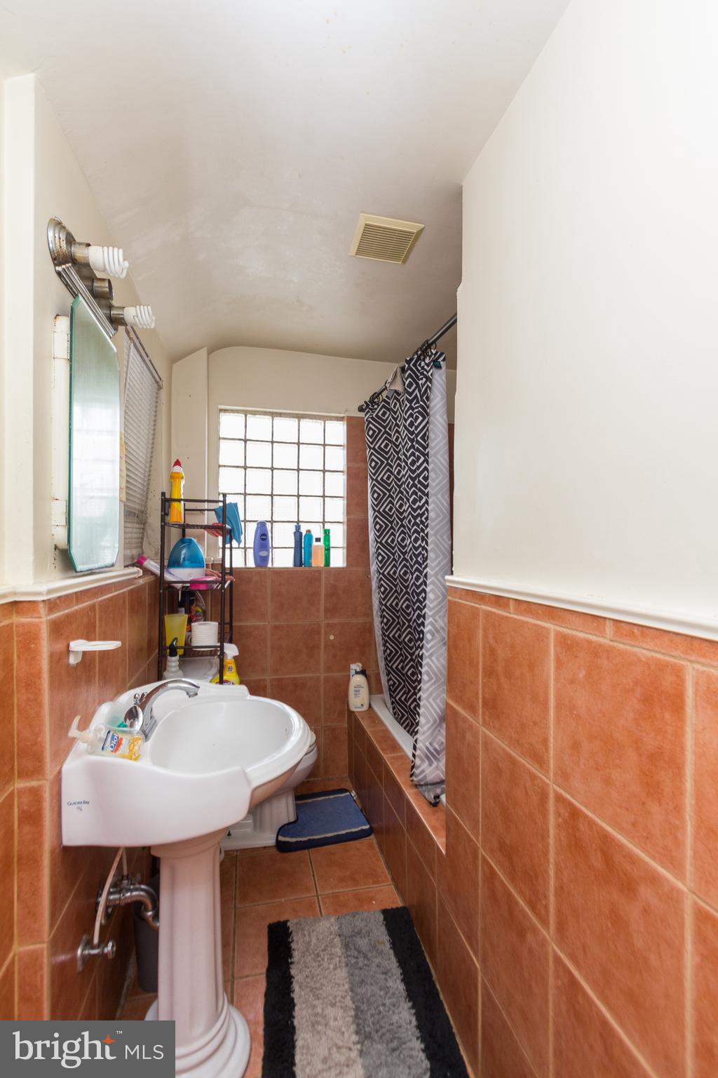 LOCH RAVEN - Residential