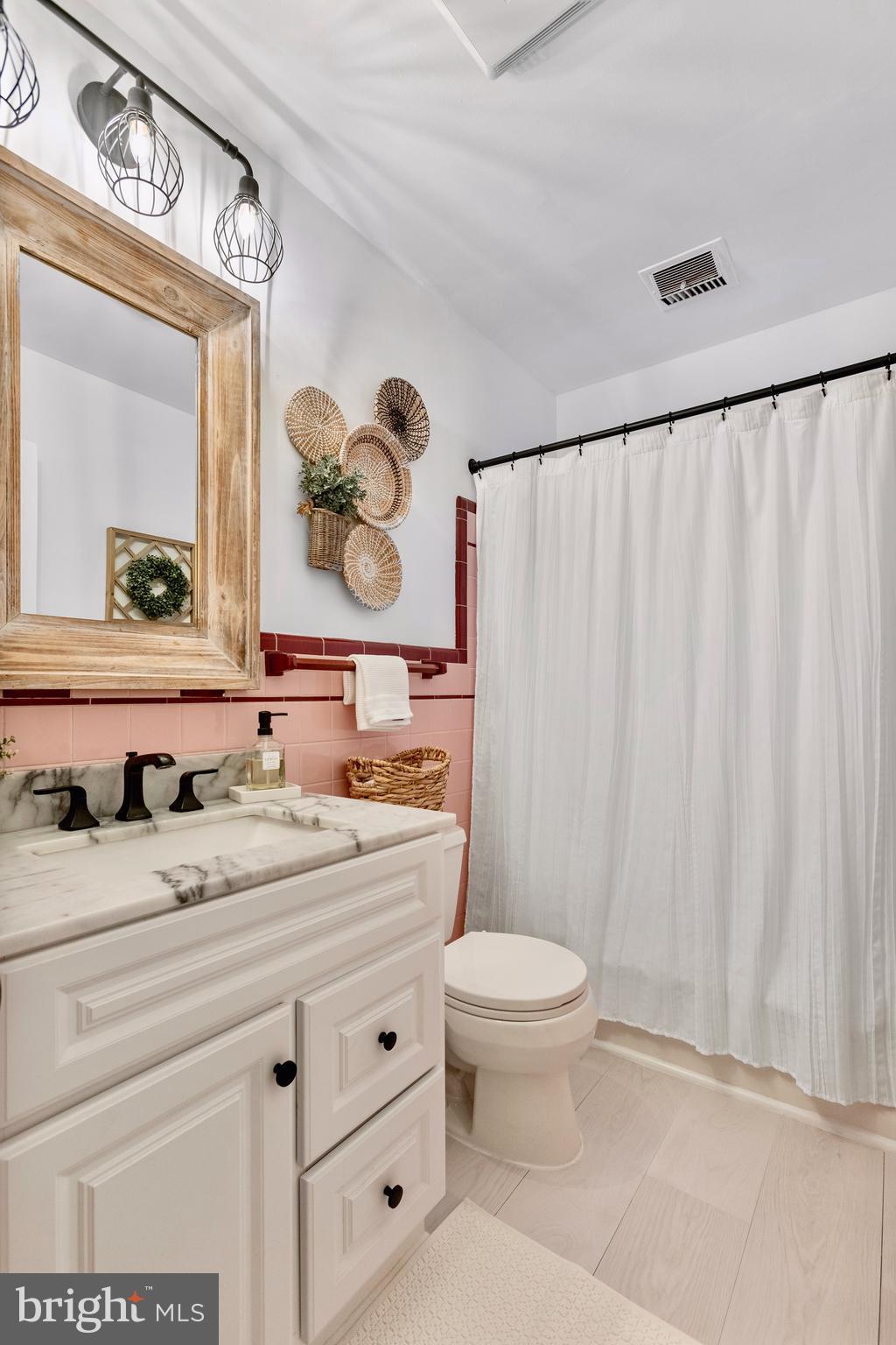 BERRYVILLE - Residential