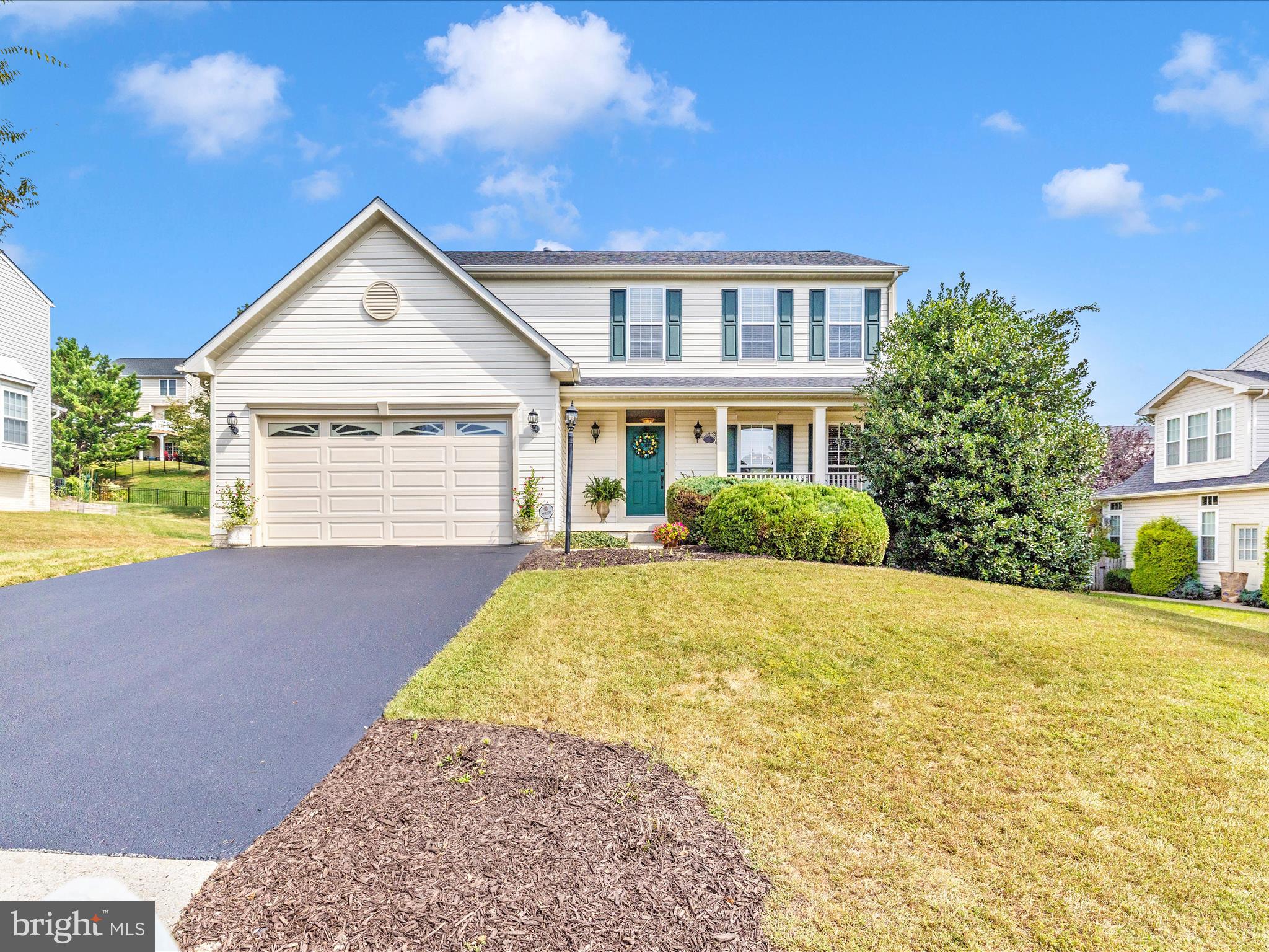 1407 MARIAN WAY