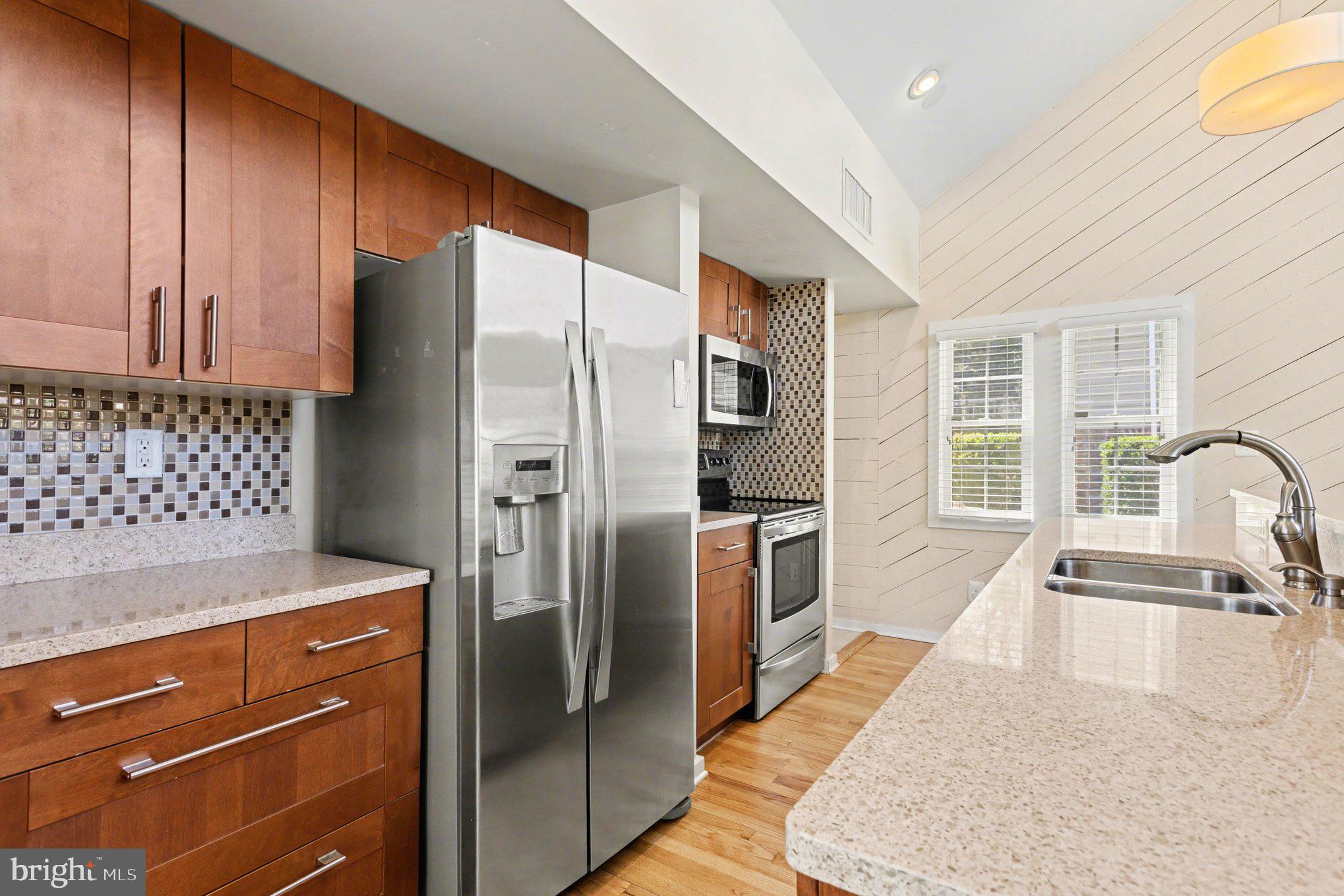 MOUNT WASHINGTON - Residential