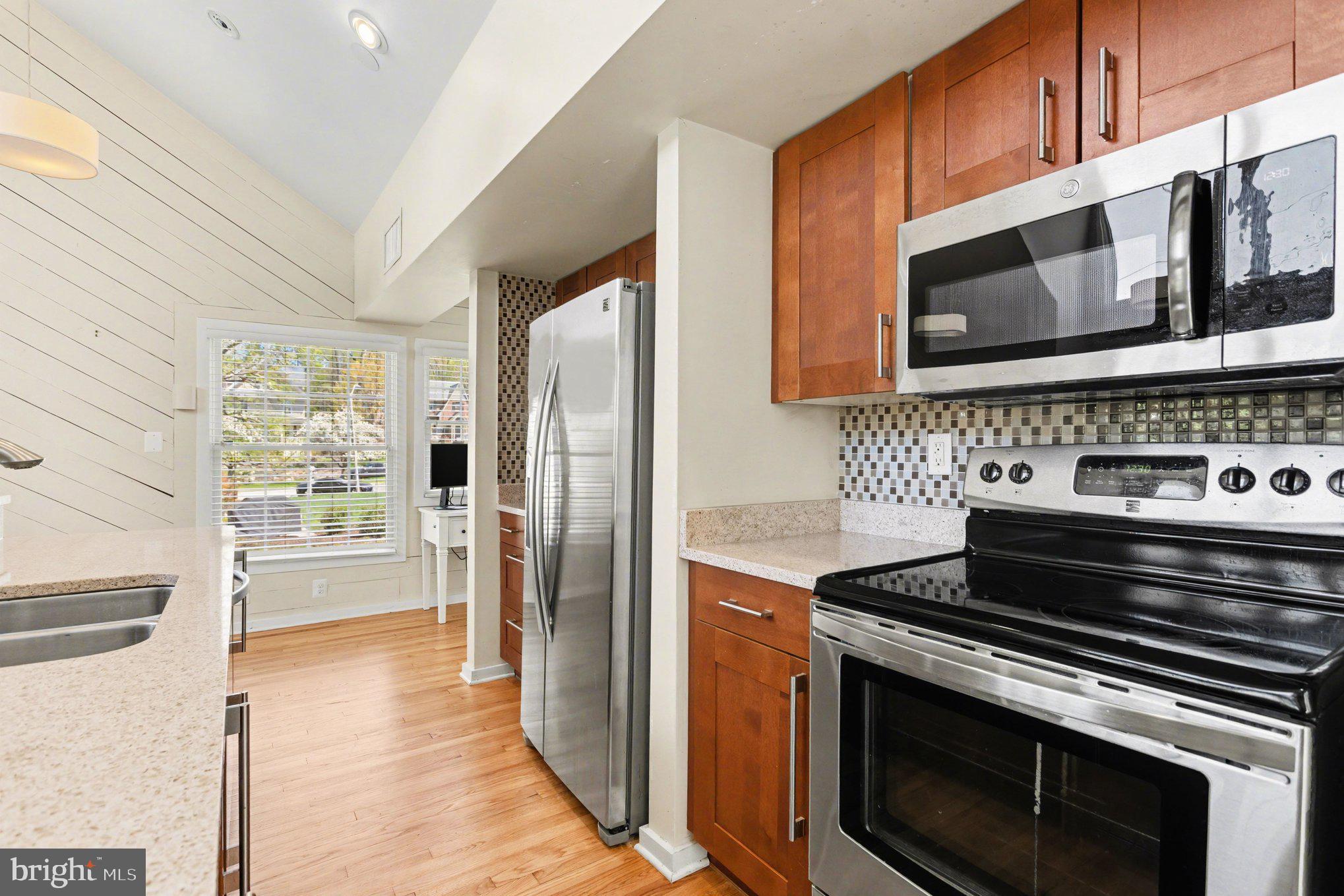 MOUNT WASHINGTON - Residential