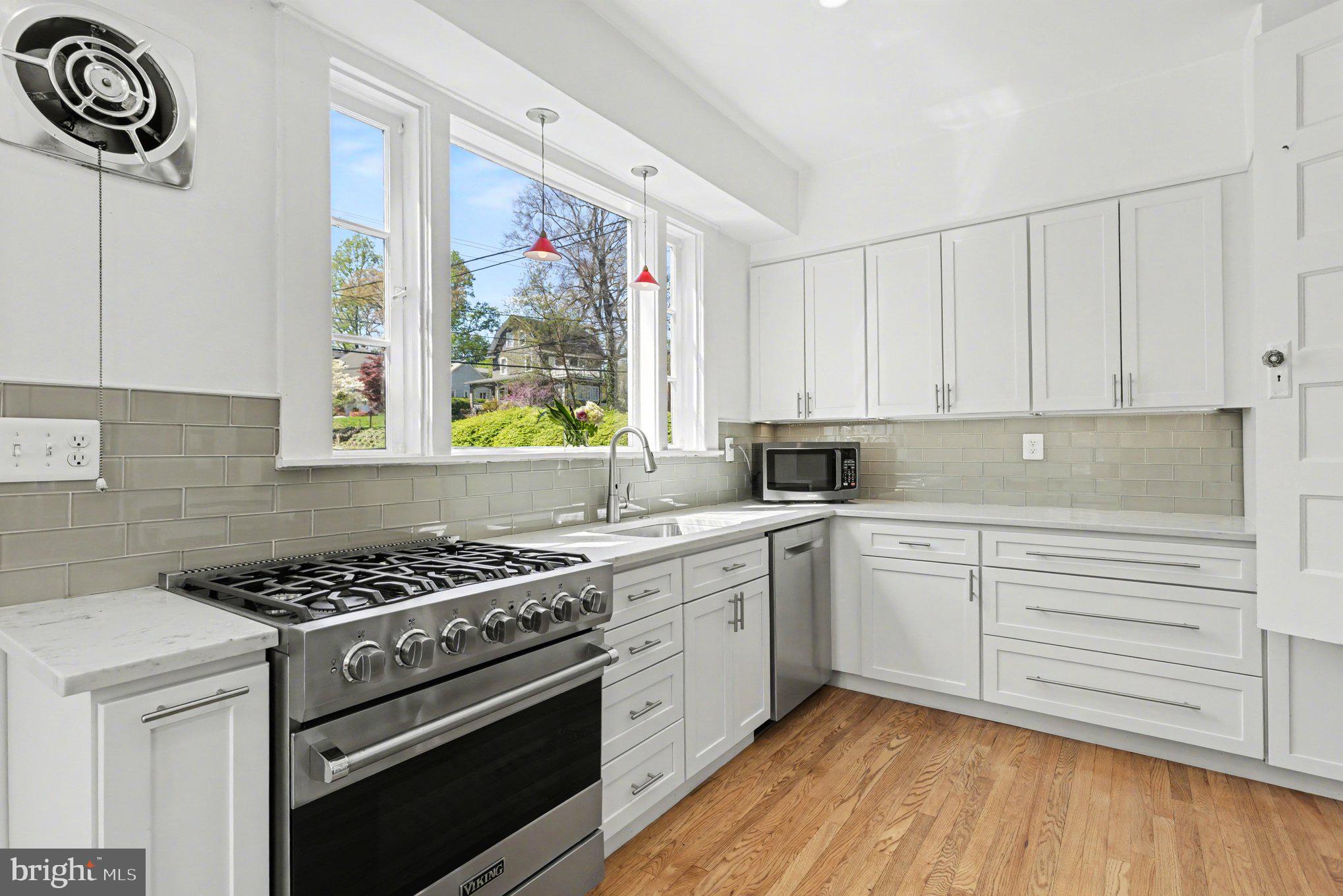 MOUNT WASHINGTON - Residential