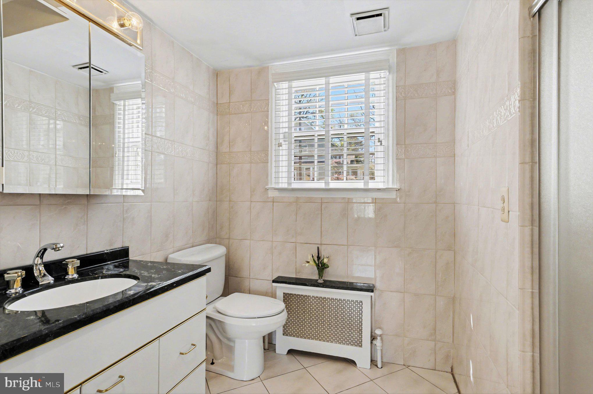 MOUNT WASHINGTON - Residential