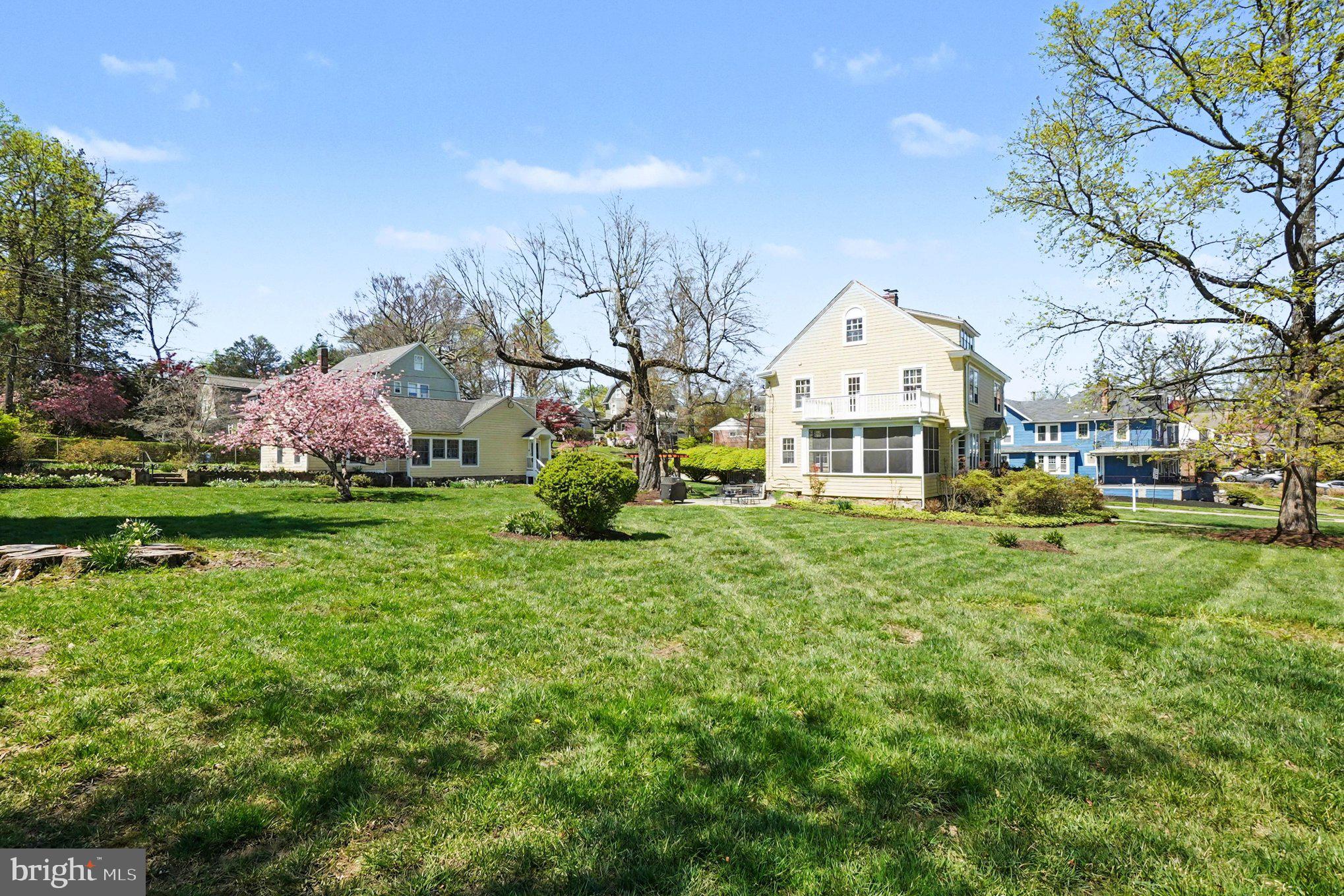 MOUNT WASHINGTON - Residential