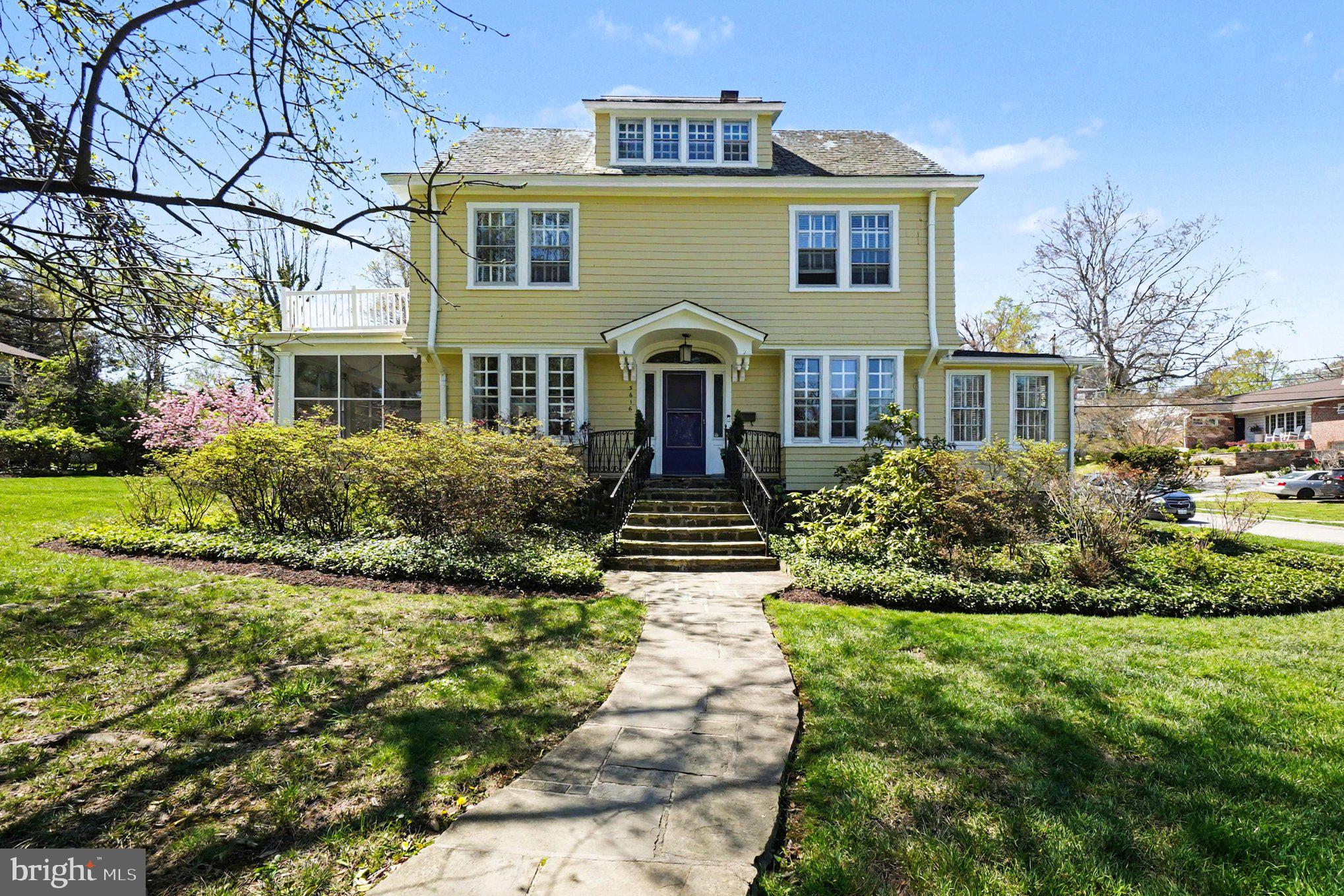 MOUNT WASHINGTON - Residential