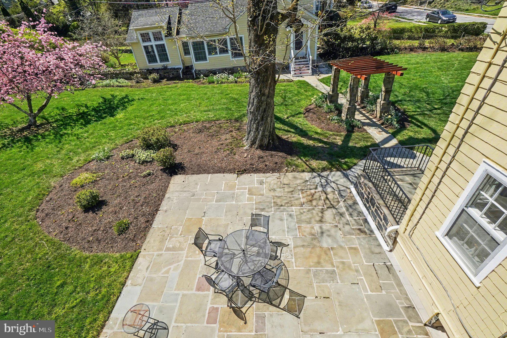 MOUNT WASHINGTON - Residential