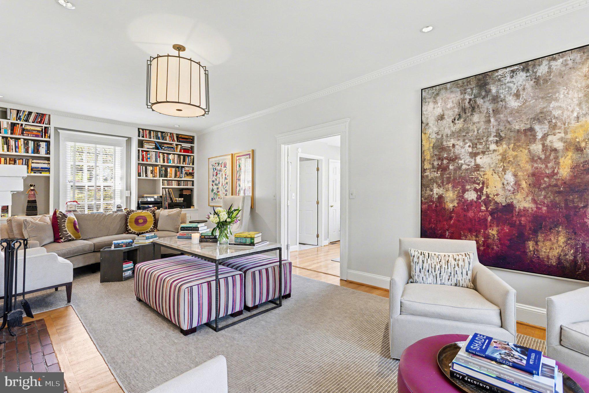 MOUNT WASHINGTON - Residential