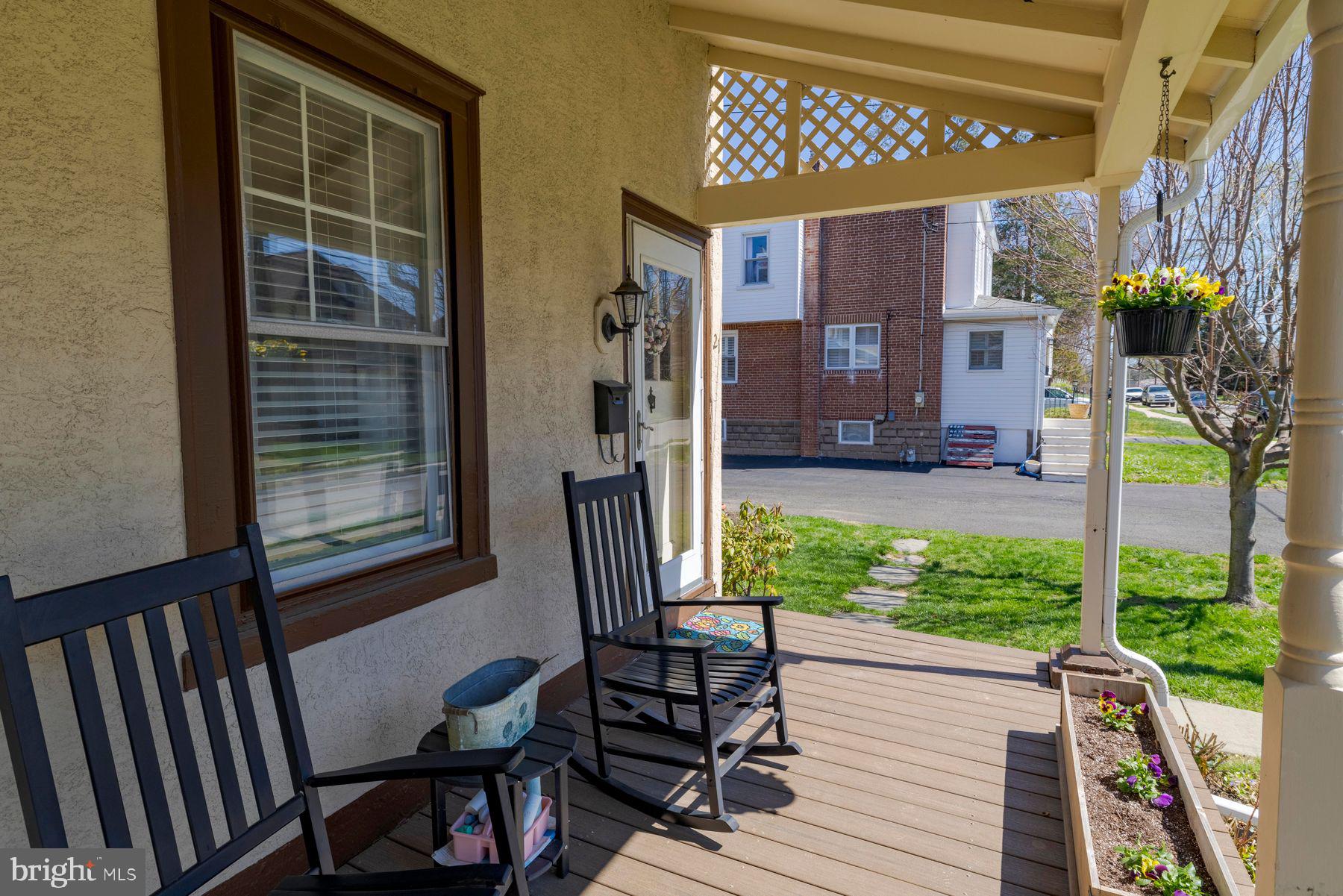 FLOURTOWN - Residential