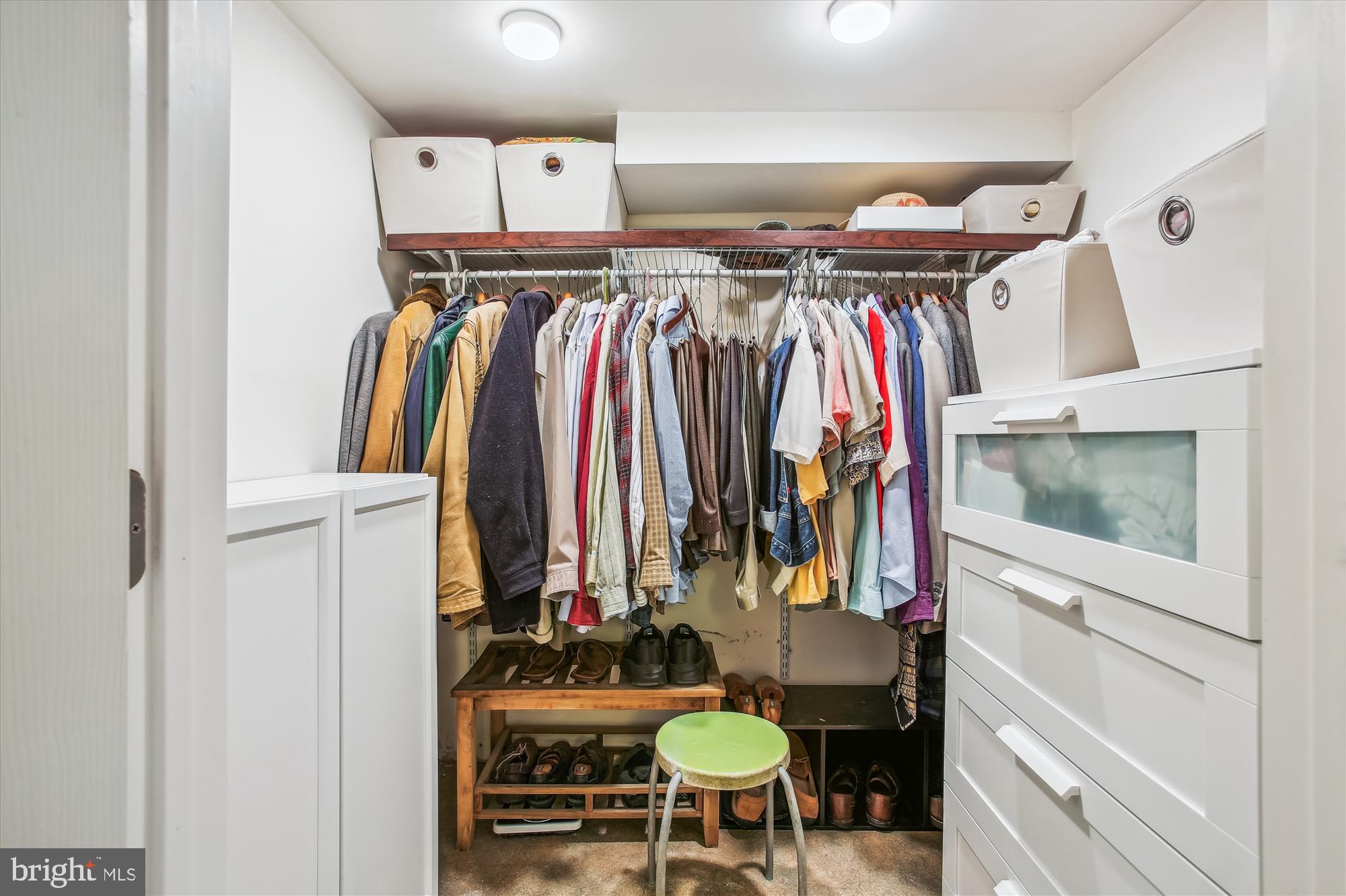 WILSON KNOLLS - Residential