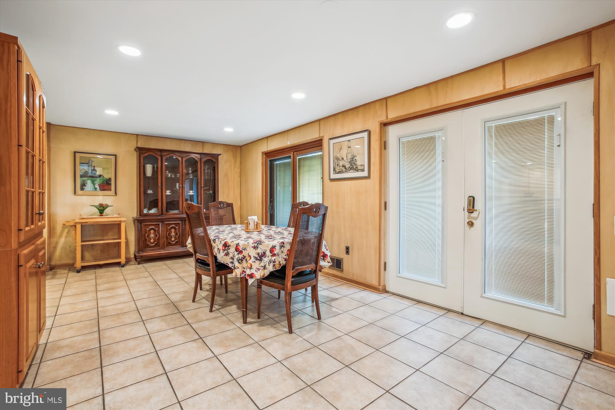 WILSON KNOLLS - Residential