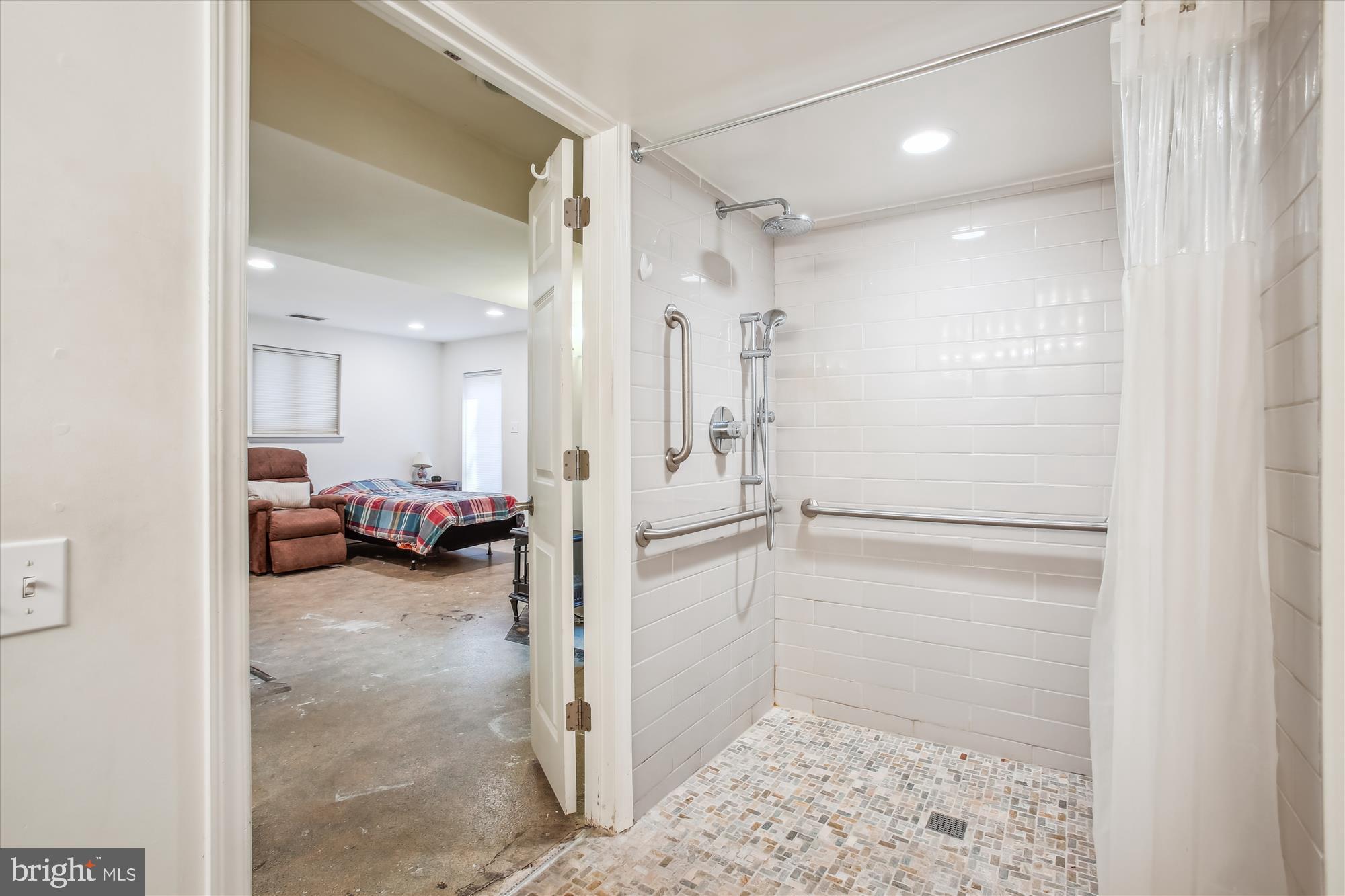 WILSON KNOLLS - Residential