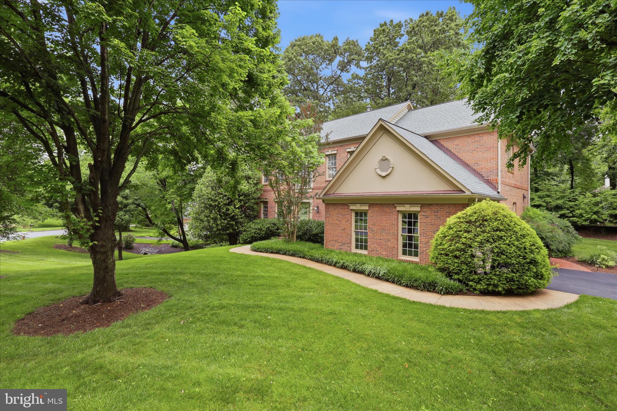 FAIRWINDS - Residential