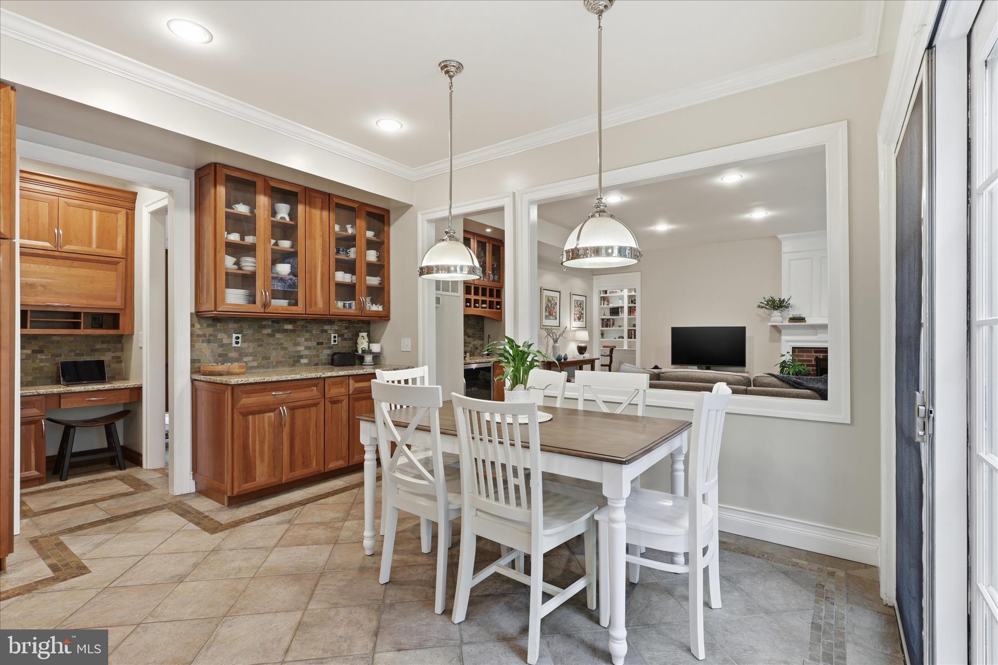 FAIRWINDS - Residential