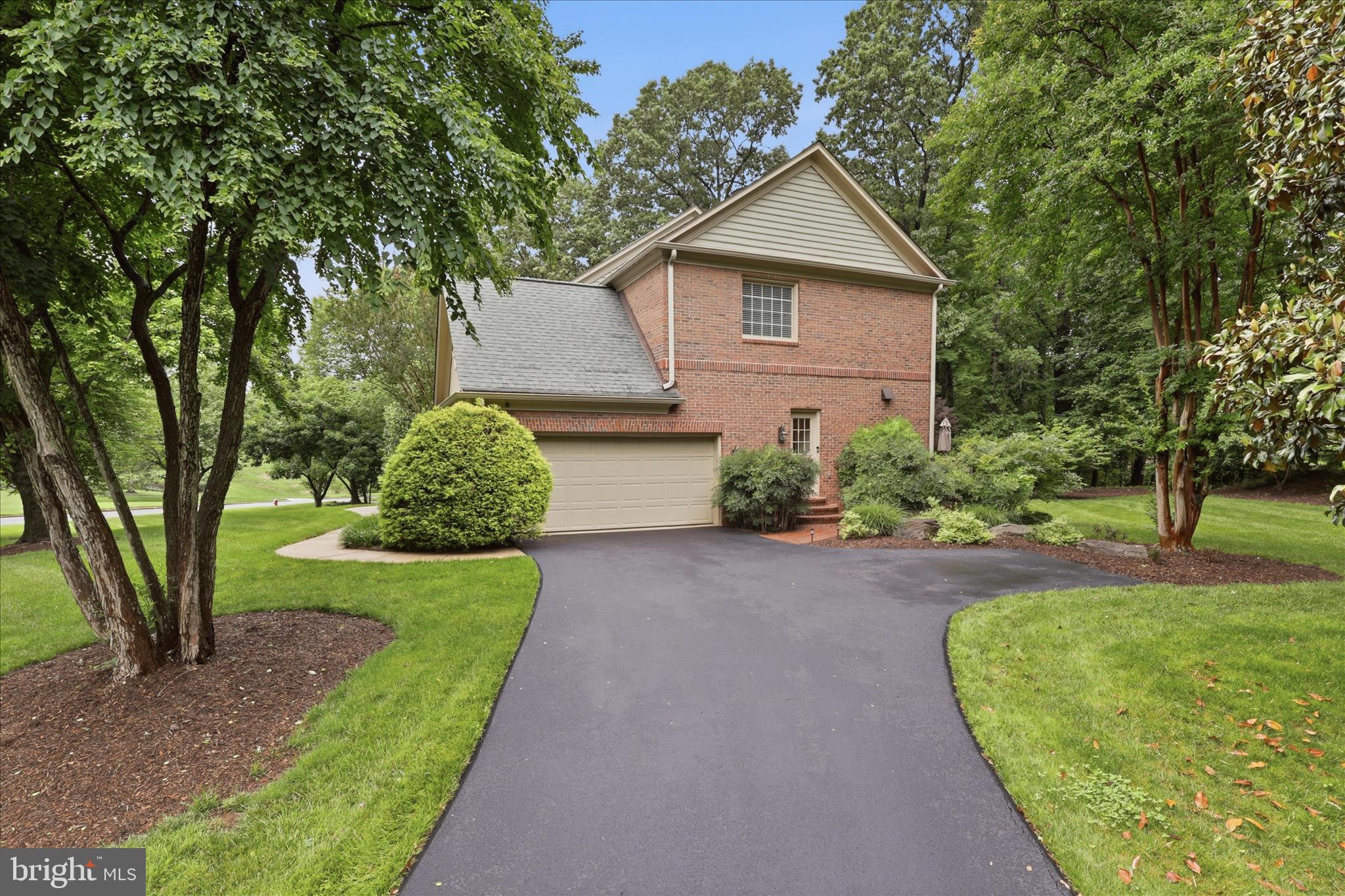 FAIRWINDS - Residential