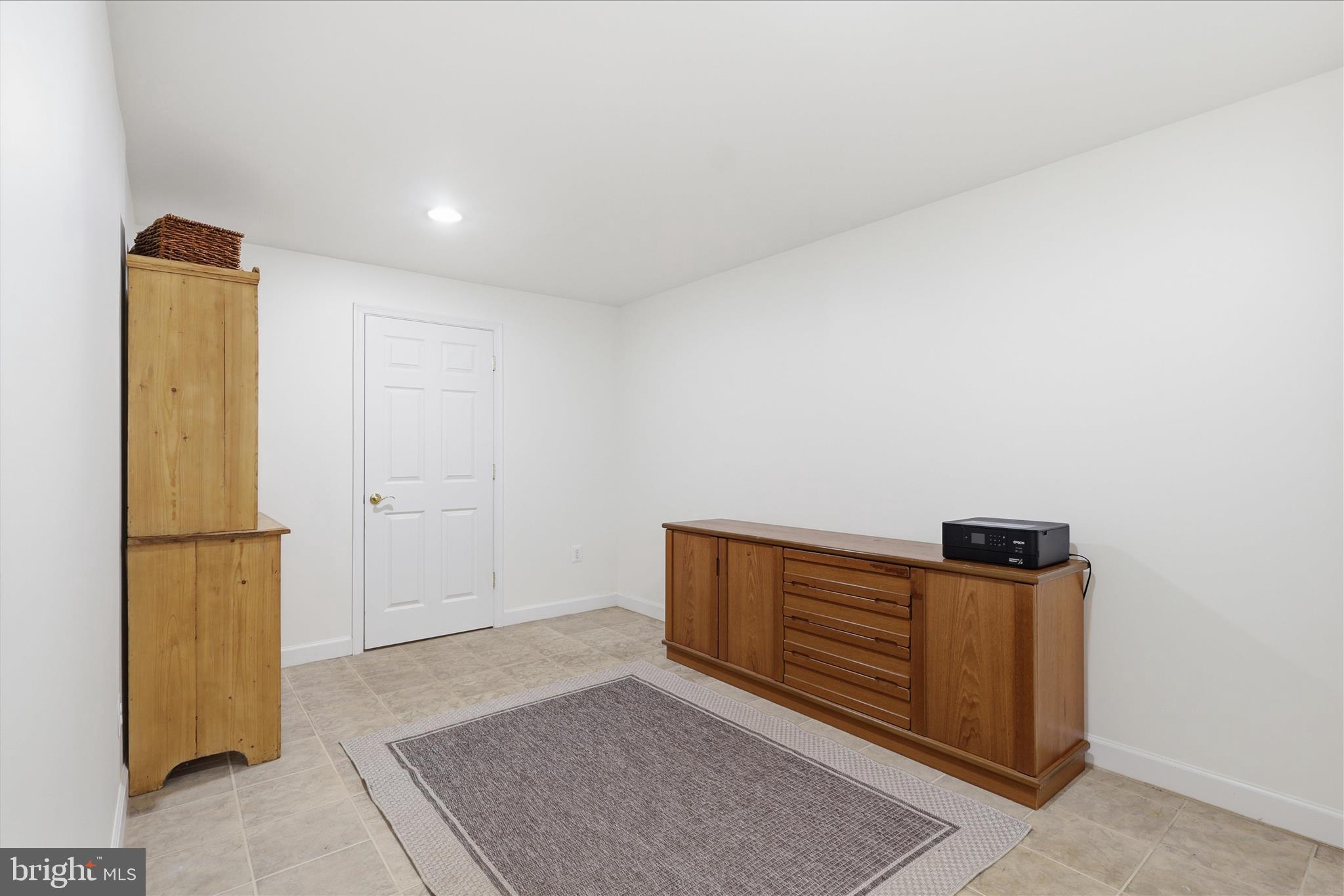 FAIRWINDS - Residential