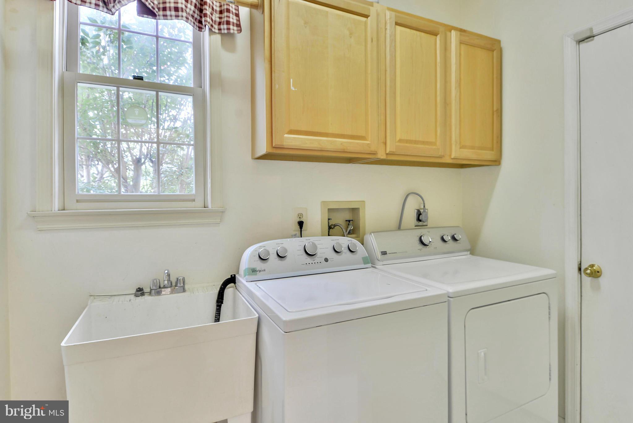 SYCAMORE RIDGE - Residential Lease