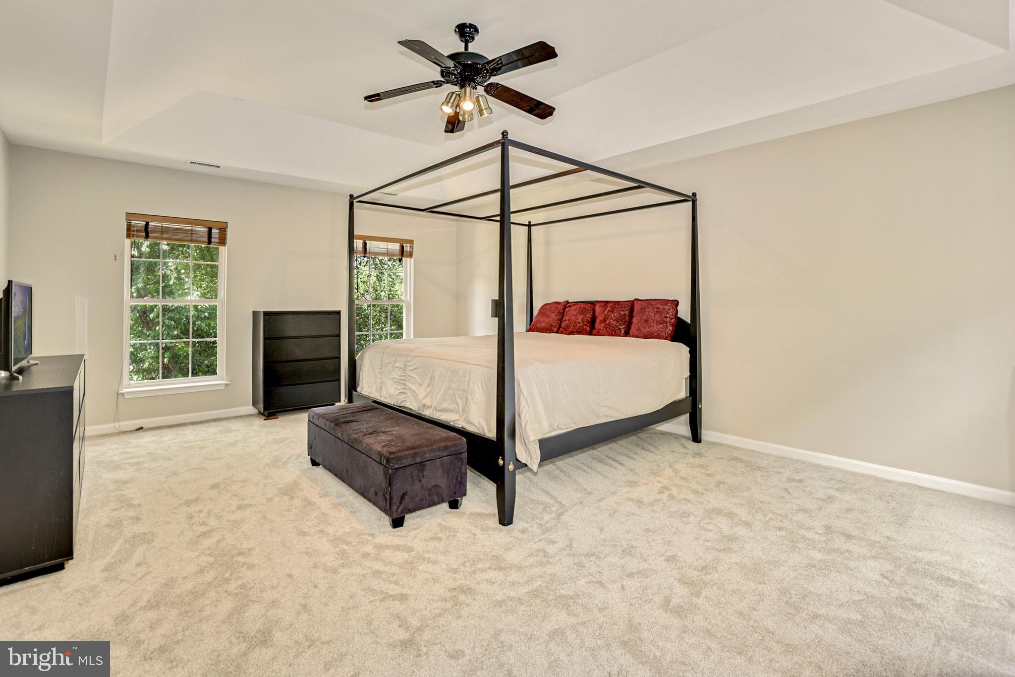 ASHTON WELLS - Residential