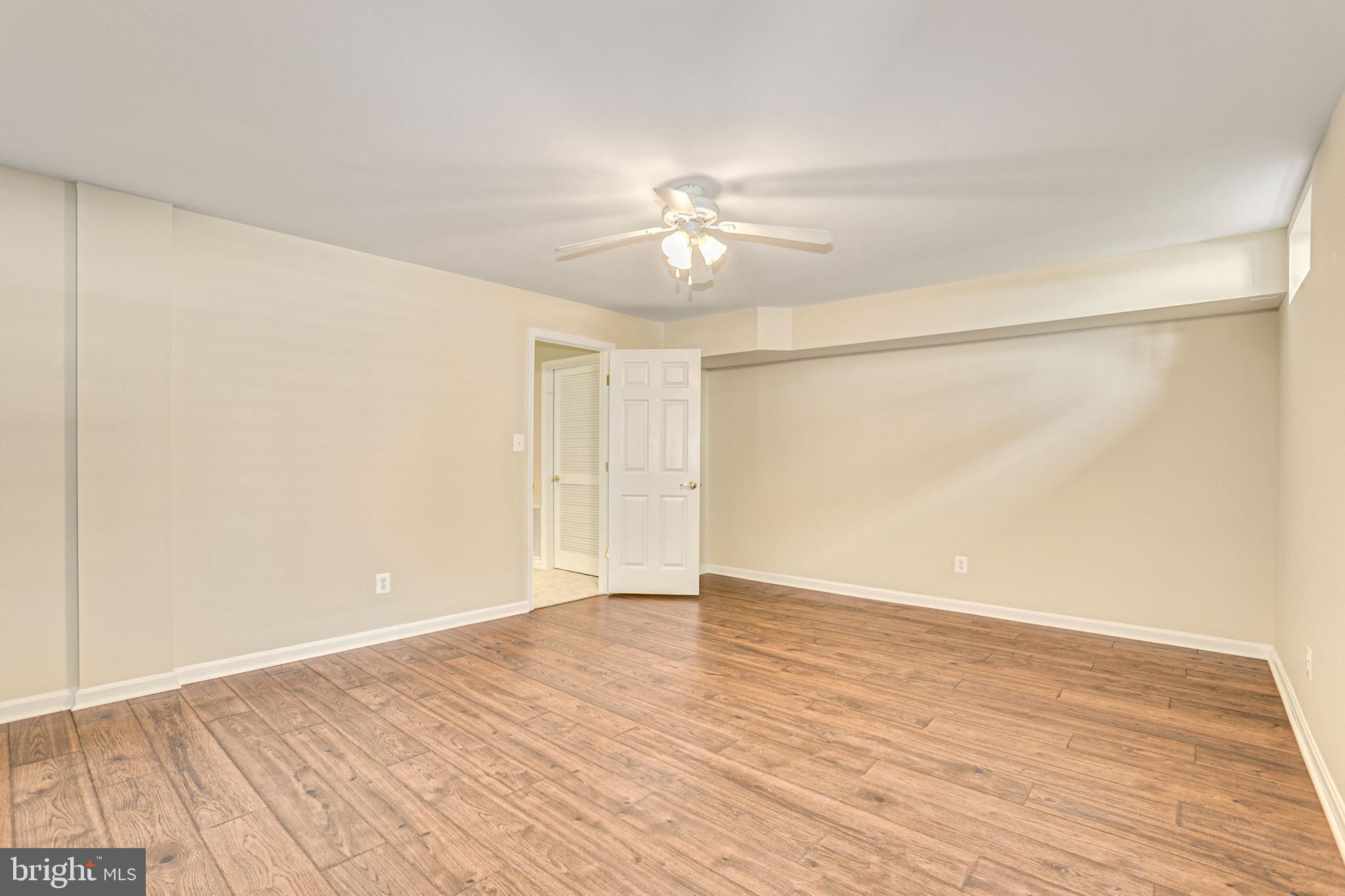 ASHTON WELLS - Residential