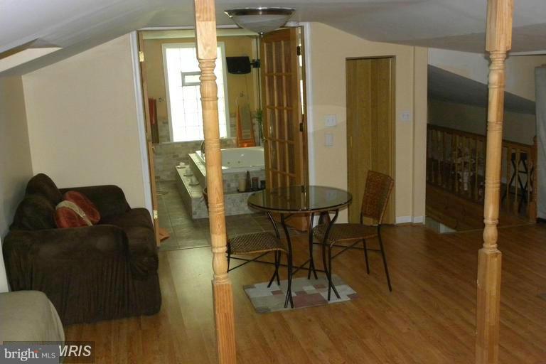 HAYWOOD HEIGHTS - Residential Lease