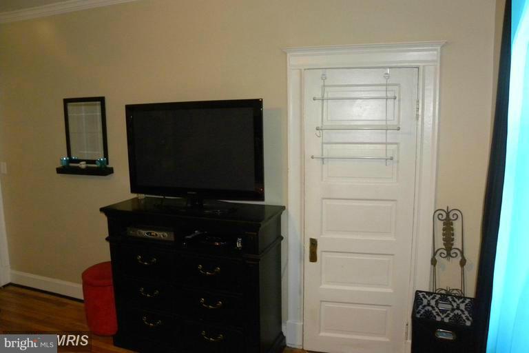 HAYWOOD HEIGHTS - Residential Lease