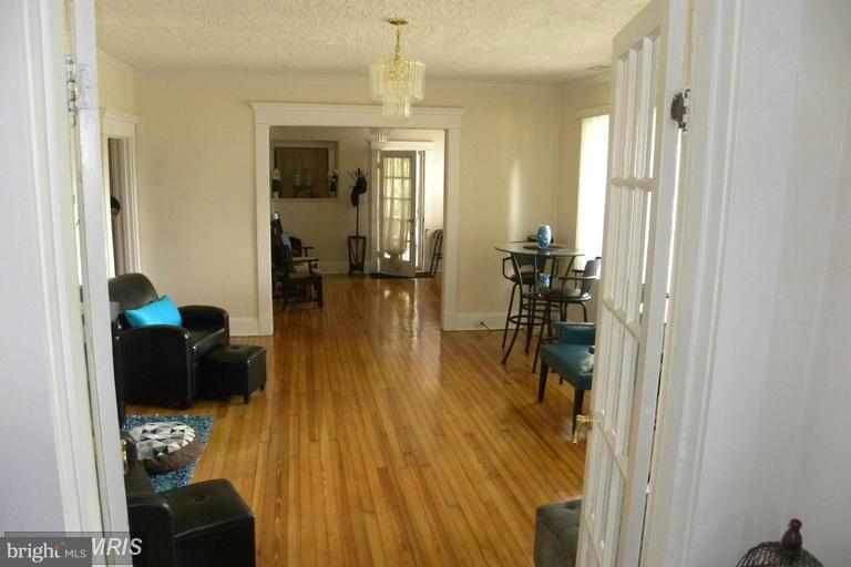 HAYWOOD HEIGHTS - Residential Lease