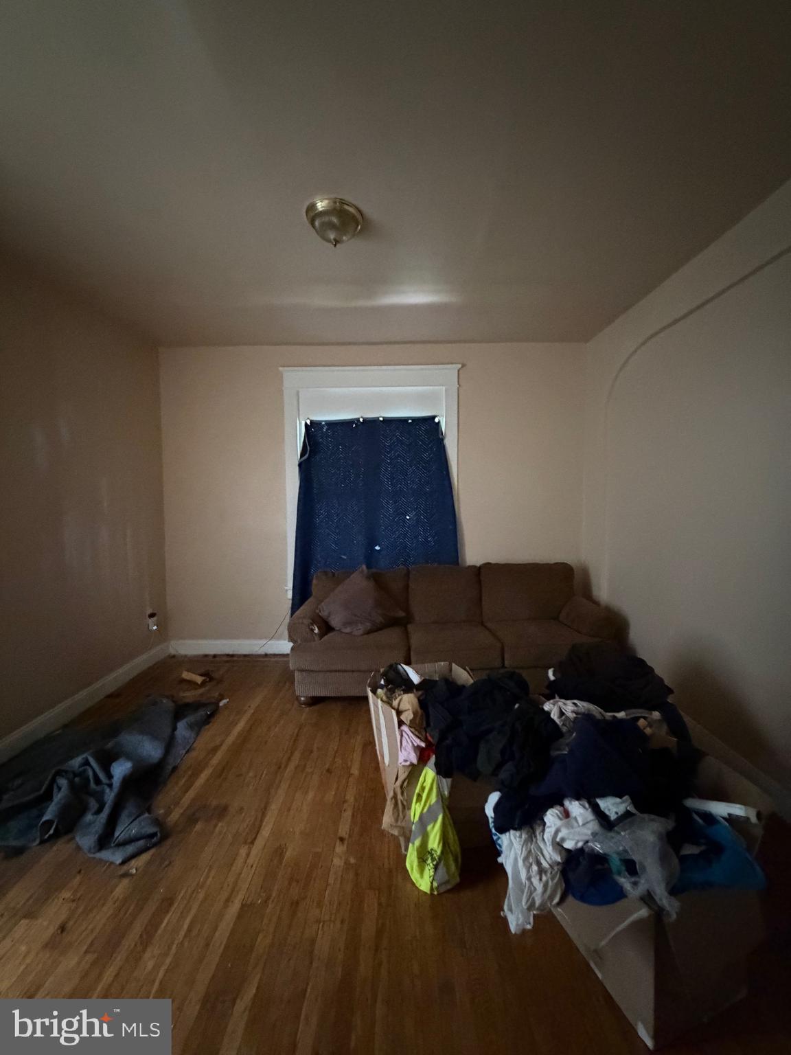 DORCHESTER - Residential Income