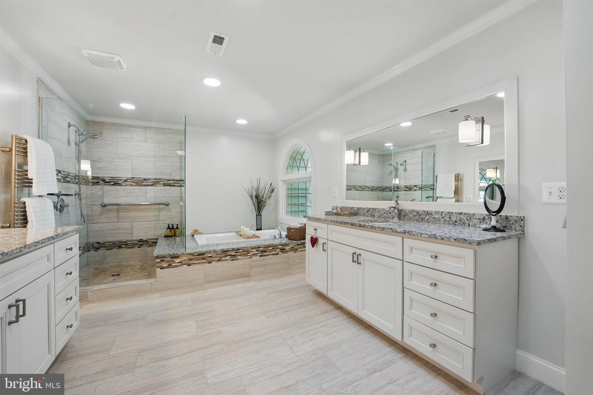 FAIR VIEW WOODS - Residential