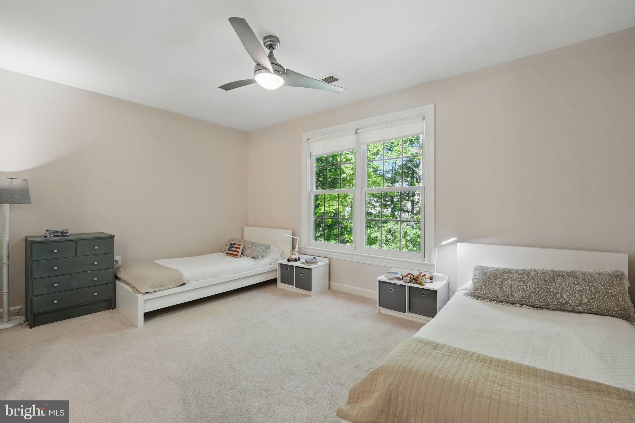 FAIR VIEW WOODS - Residential