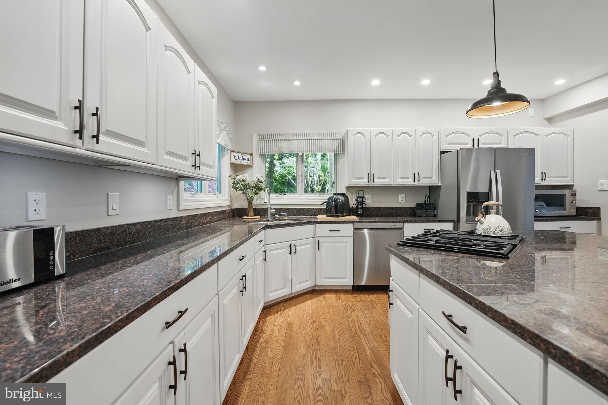 FAIR VIEW WOODS - Residential