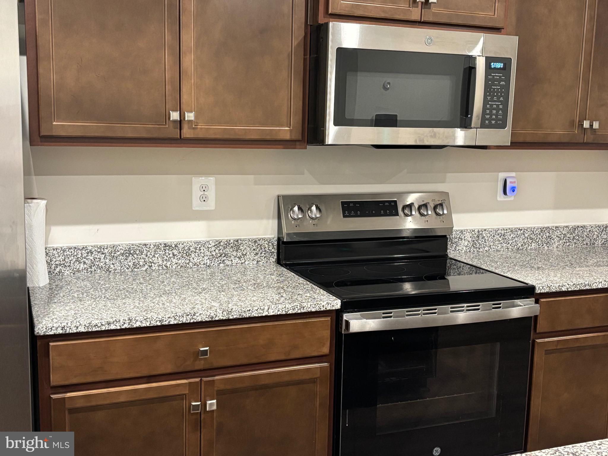 ARCADIA NORTH - Residential Lease