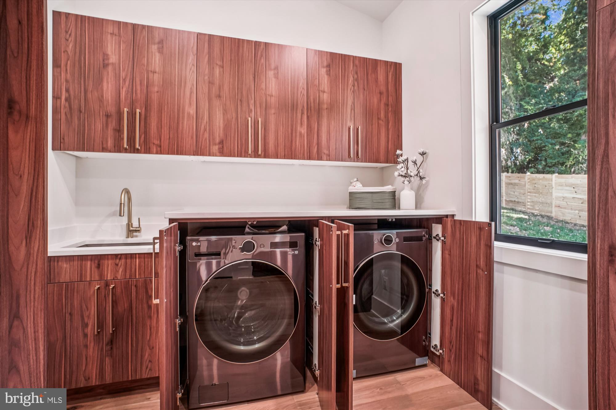 BEL AIR - Residential