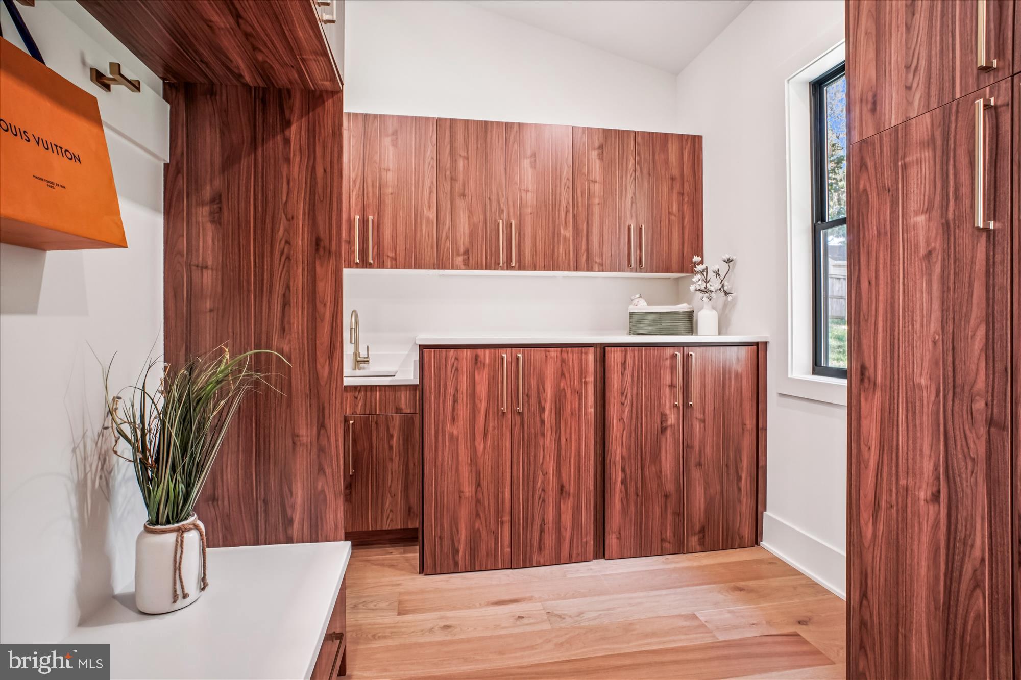 BEL AIR - Residential