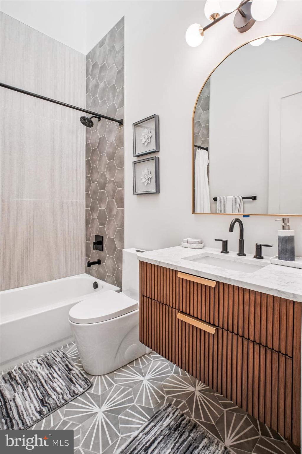 BEL AIR - Residential