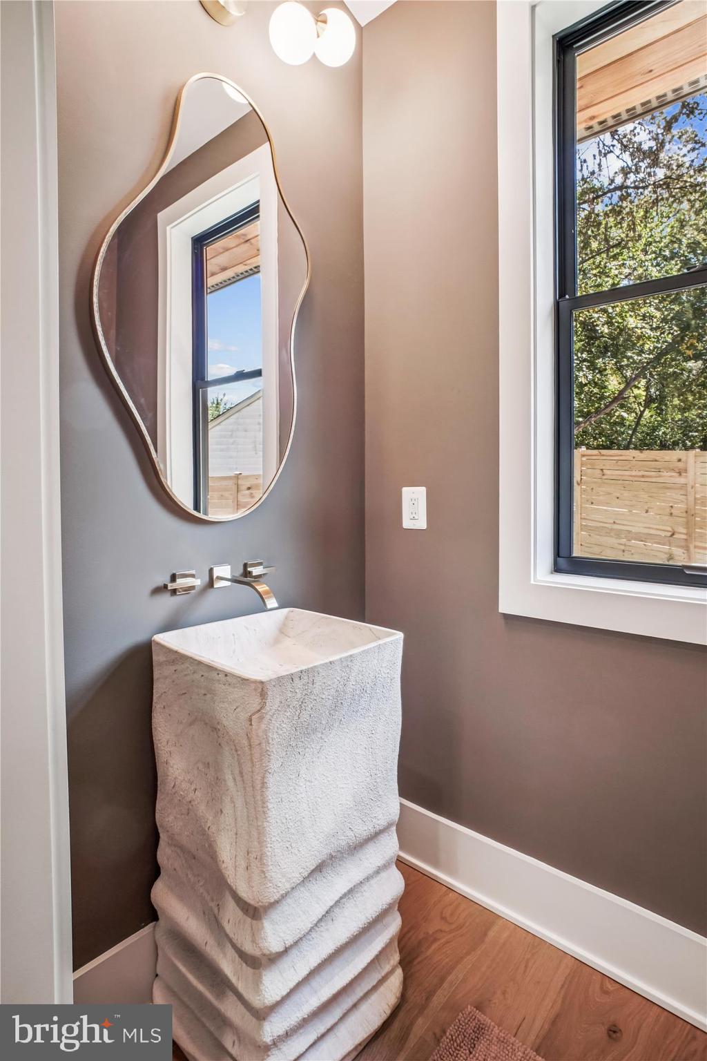 BEL AIR - Residential