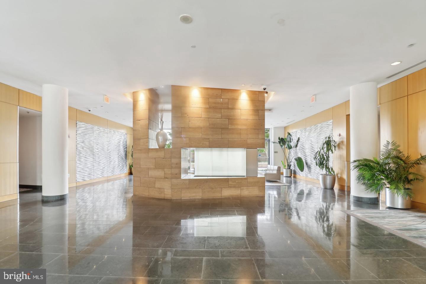 2001 15TH STREET N 320