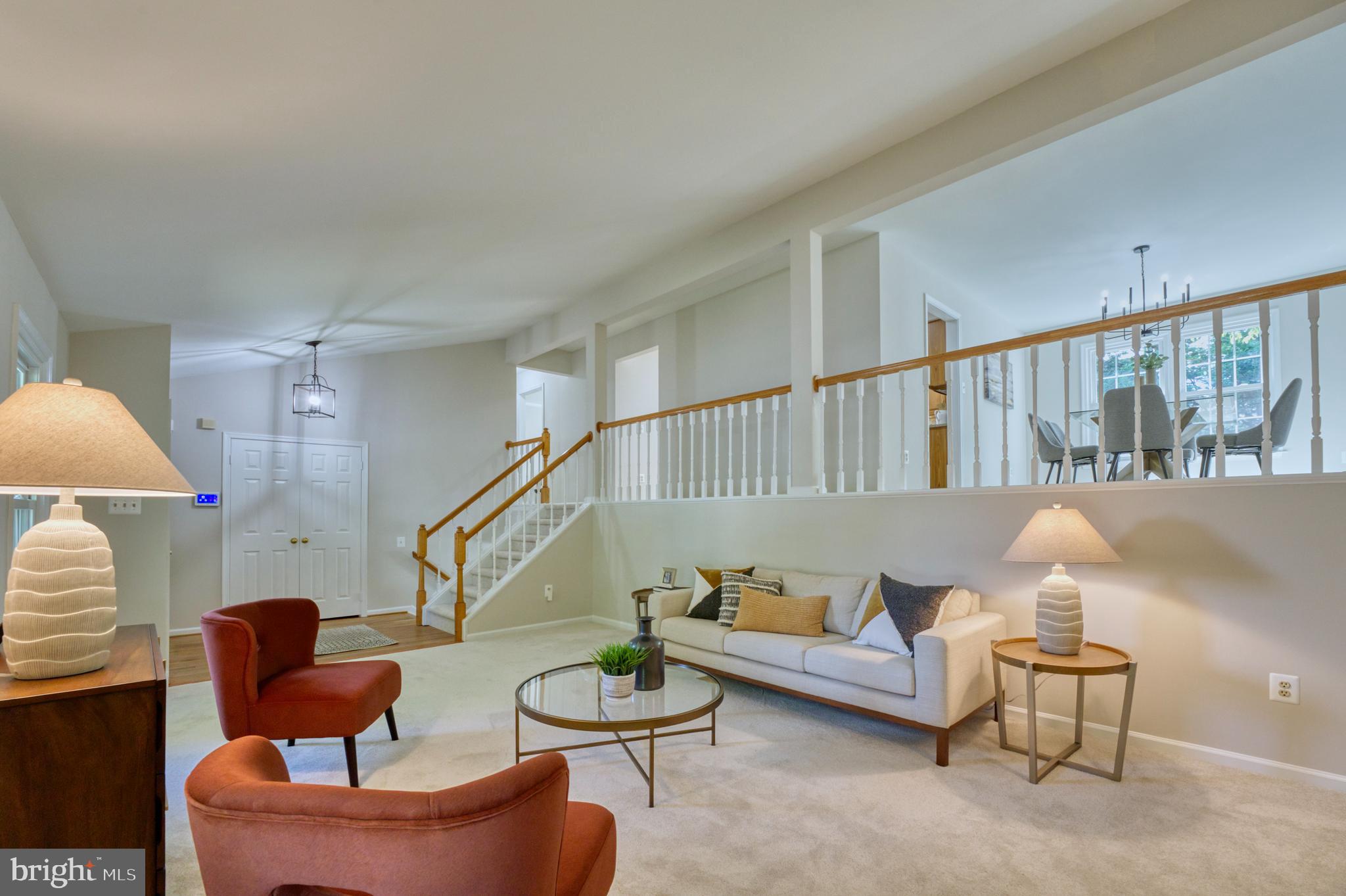 HUNTERS RUN - Residential