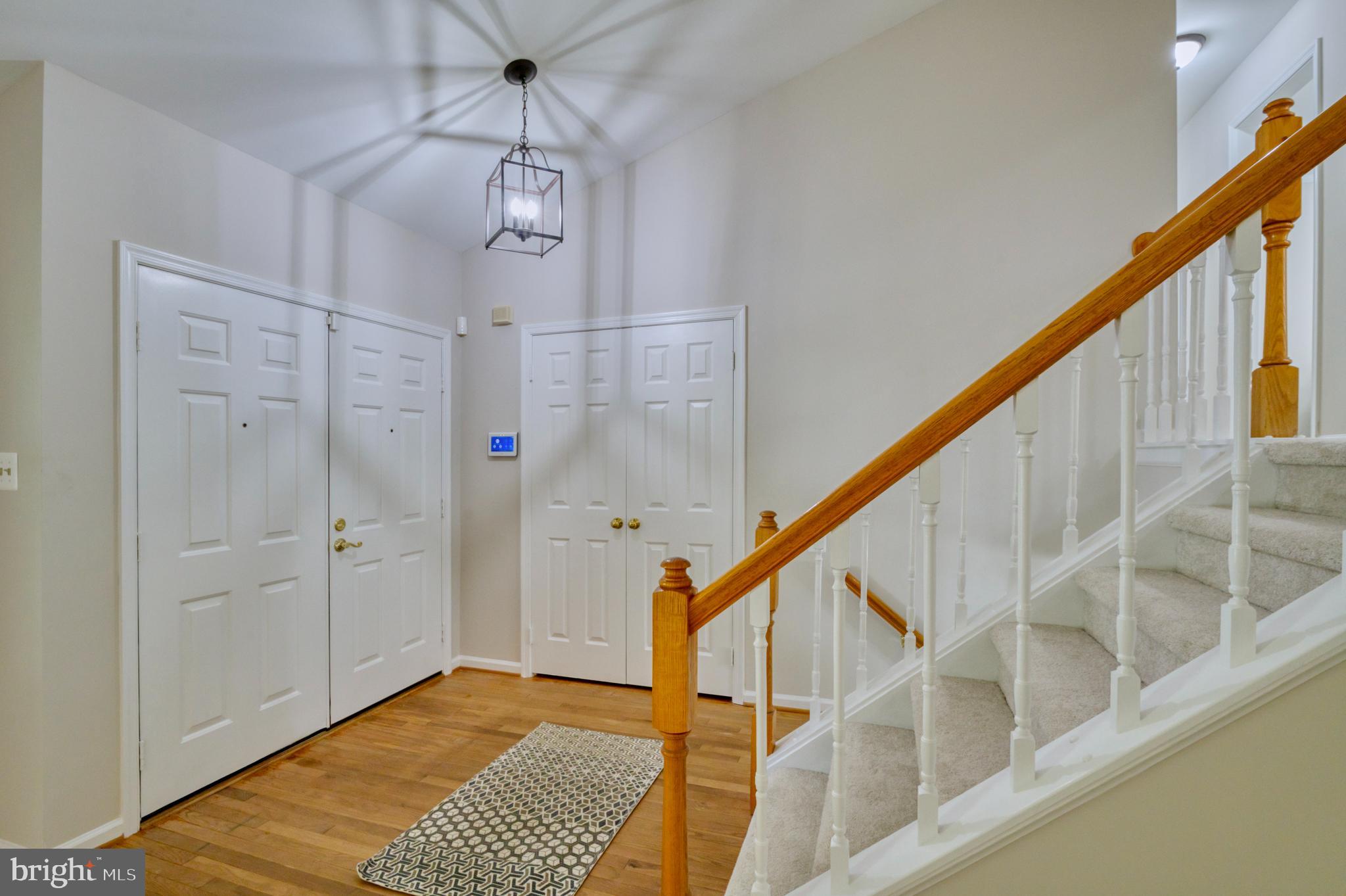 HUNTERS RUN - Residential